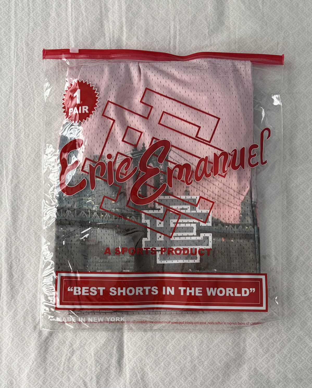 Eric Emanuel Eric Emanuel EE Basic NYC Skyline Shorts Pink Size(L) Size US 34 / EU 50 - 6 Thumbnail
