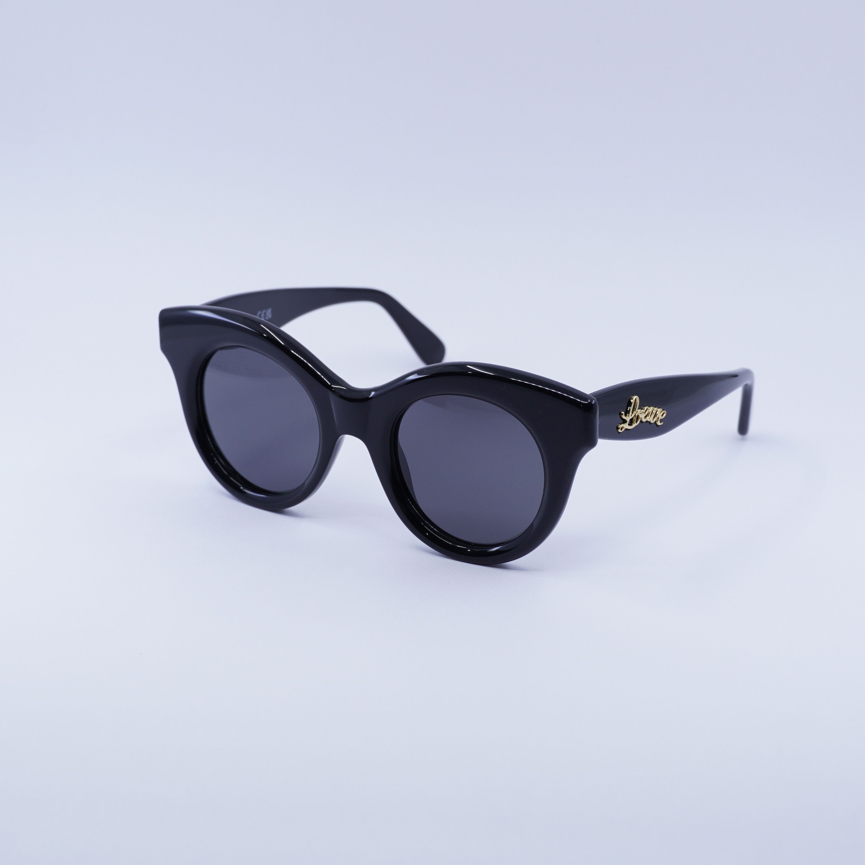 Loewe LW40128I 01A Cat Eye Sunglasses – Black\\Smoke Loewe ANAGRAM LW40128I Sunglasses Black | Mercari main image 2