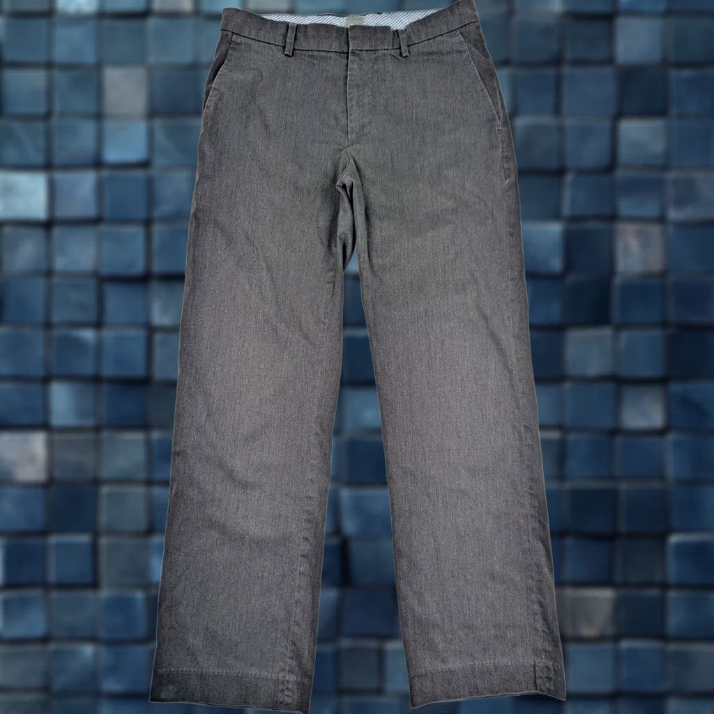 Gap GAP Soft Twill Cotton Blend Straight Leg Pants Men 30x32 Solid Gray Shirt Size 30 Regular Casual Chino Mens Size US 30 / EU 46 - 1 Thumbnail