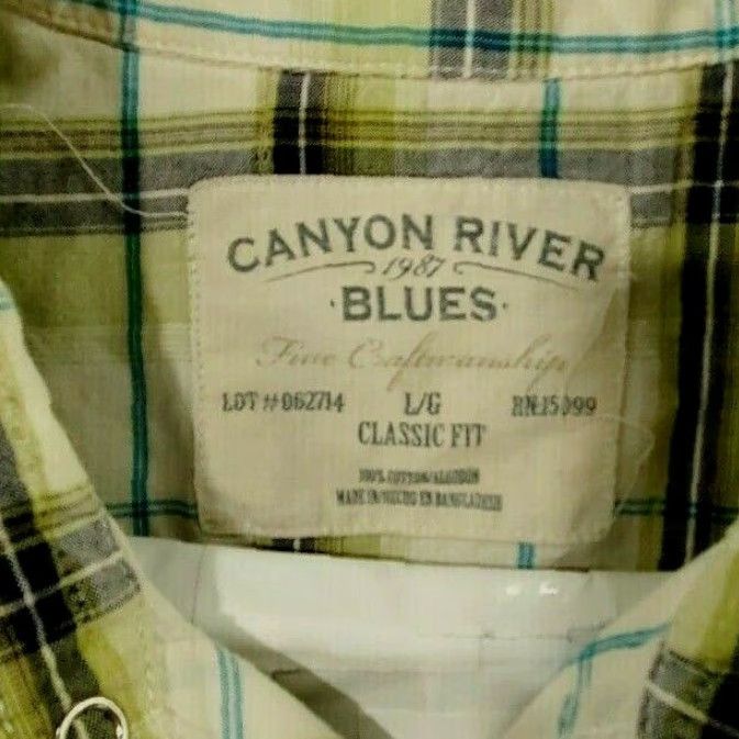 Vintage CANYON RIVER BLUES Mens Size L Green Pearl Snap Up Western Short Sleeve Shirt - Shirt - Regular - Green - 100% Cotton - Men - XS to XL? Size US L / EU 52-54 / 3 - 5 Thumbnail