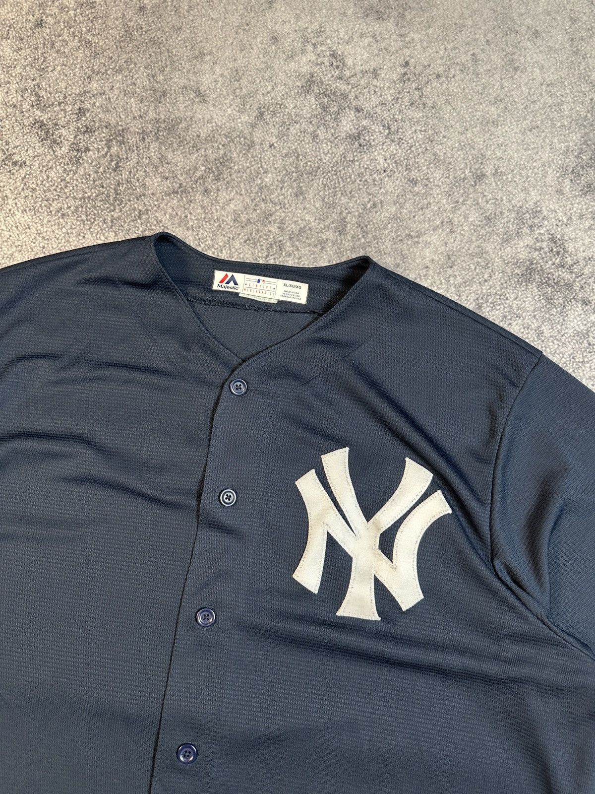 Majestic Vintage Majestic New York Yankees Logo Jersey Made in usa XL Size US XL / EU 56 / 4 - 3 Thumbnail