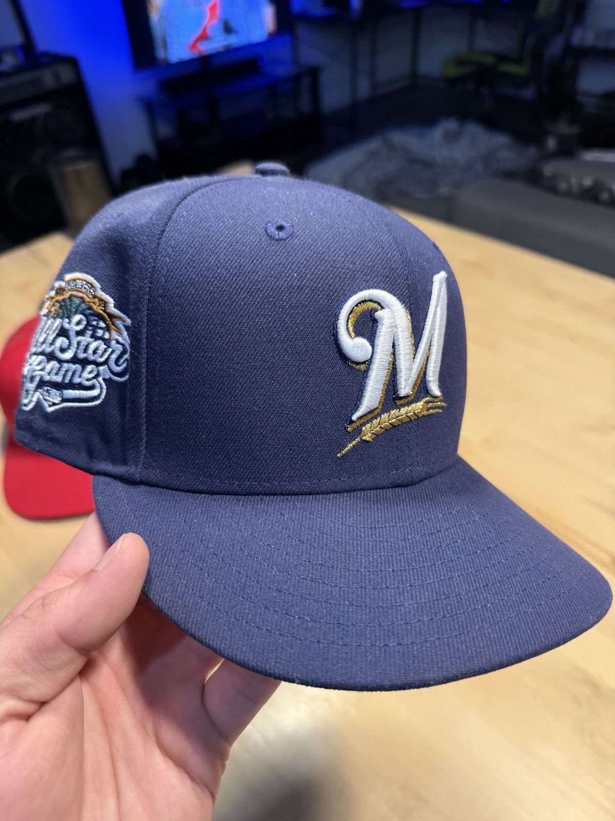 Hat Club × MLB × New Era Hatclub Exclusive Milwaukee Brewers 7 1/8 Size ONE SIZE - 1 Thumbnail