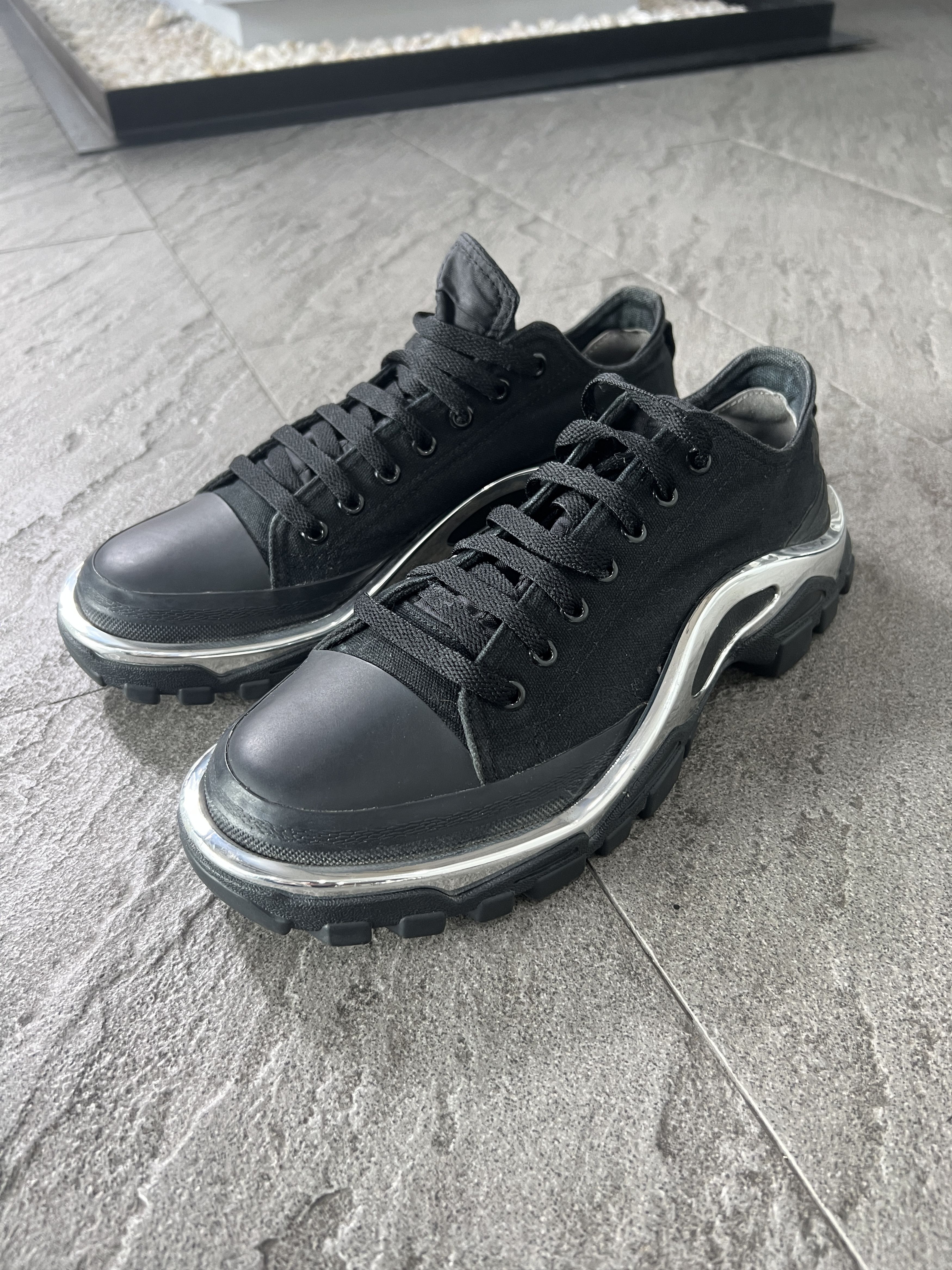 Adidas × Raf Simons Raf Simons Adidas Detroit Runner Black US8 EU41 Size US 8 / EU 41 - 1 Thumbnail