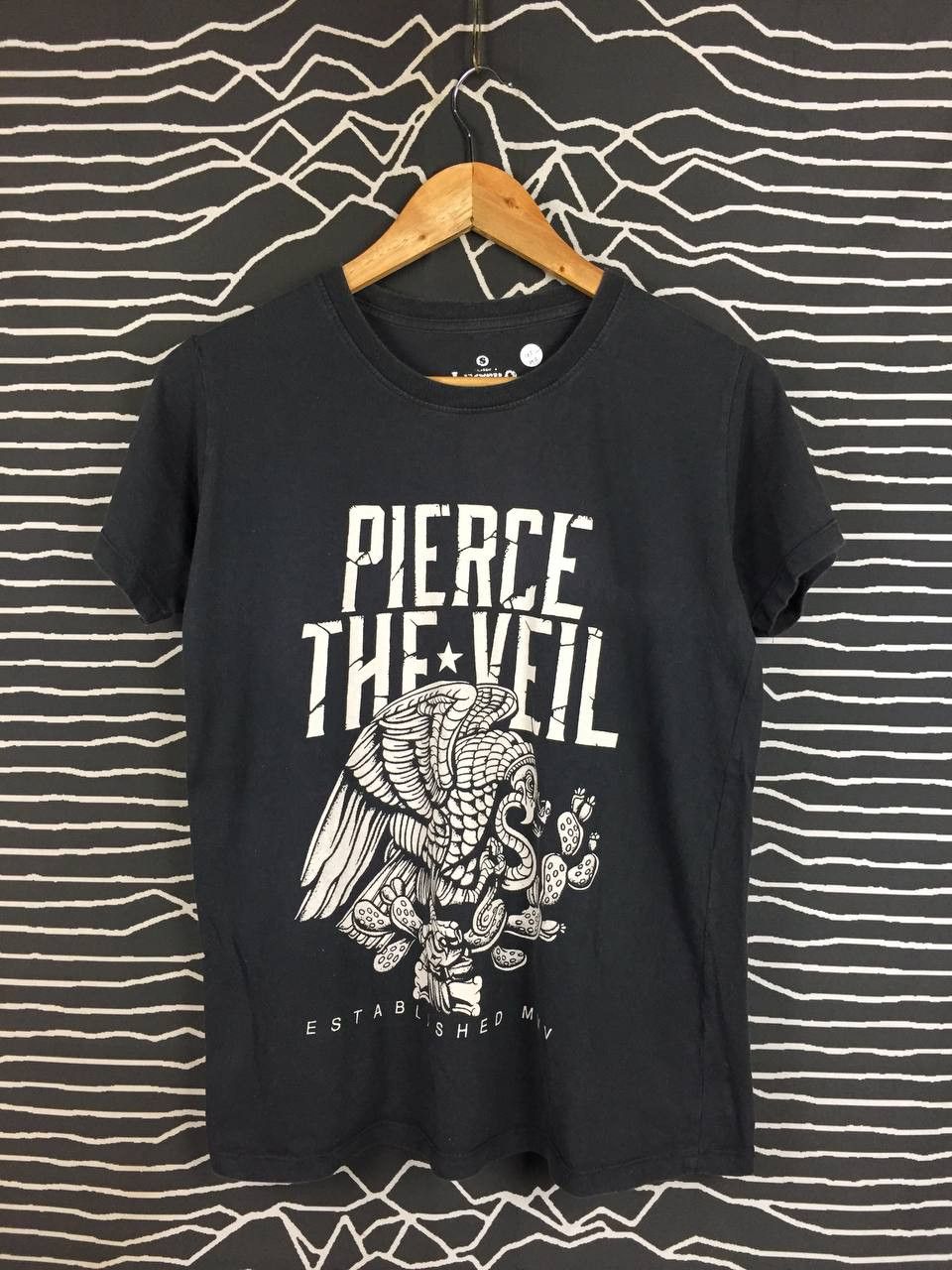 Band Tees Pierce The Veil Rock Band Established MMV Tee Size US S / EU 44-46 / 1 - 1 Thumbnail