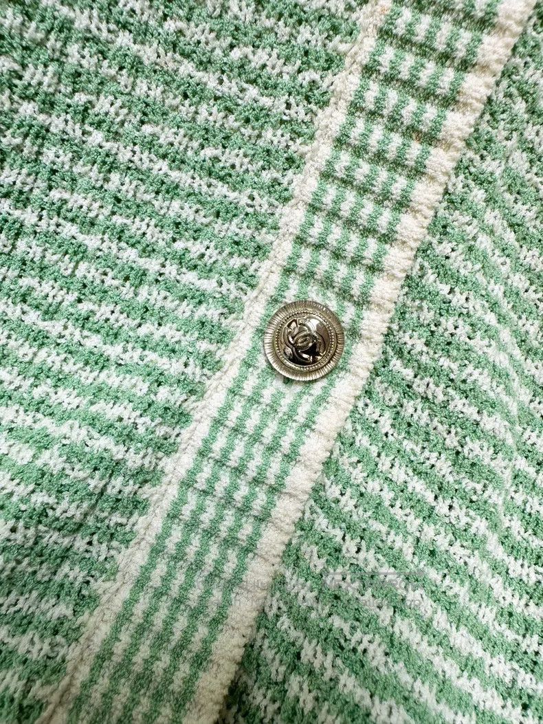 Chanel Chanel Green and white long-sleeved long knitted cardigan Size XXS / US 00 / IT 34 - 5 Thumbnail