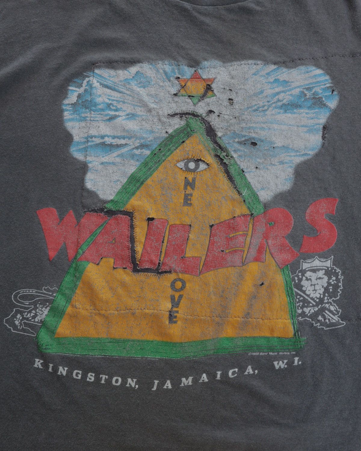 Rap Tees Vintage 80s The Wailers One Love Jamaica USA Faded Black Tee Size US XL / EU 56 / 4 - 3 Thumbnail