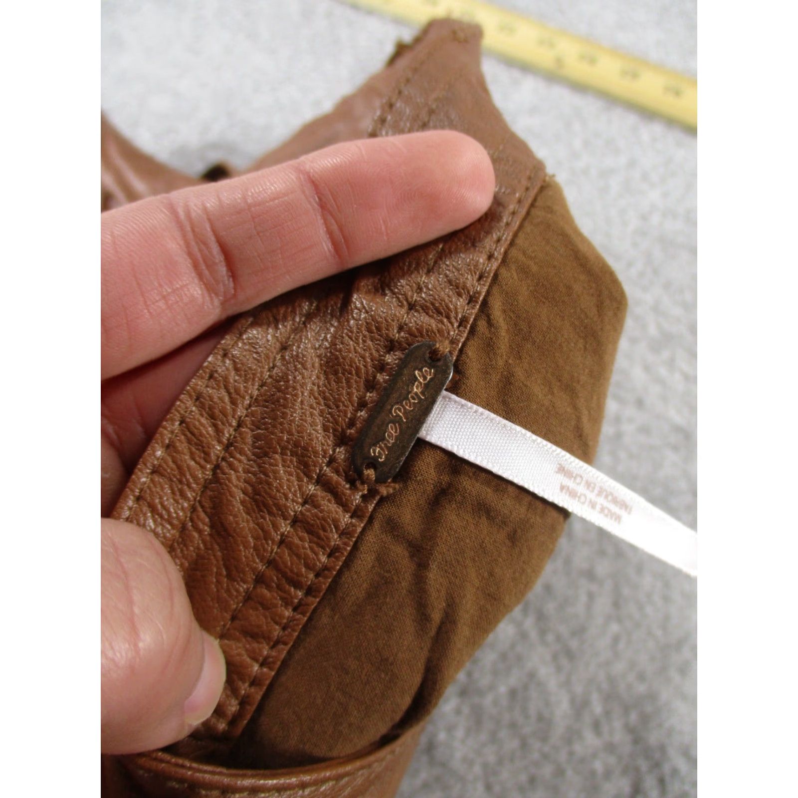 Free People VINTAGE Free People Mini Skirt Womens 4 Short Brown Faux Leather Zipper - Casual Party/Cocktail Womens Size 4 Brown Size 27" / US 4 / IT 40 - 7 Thumbnail