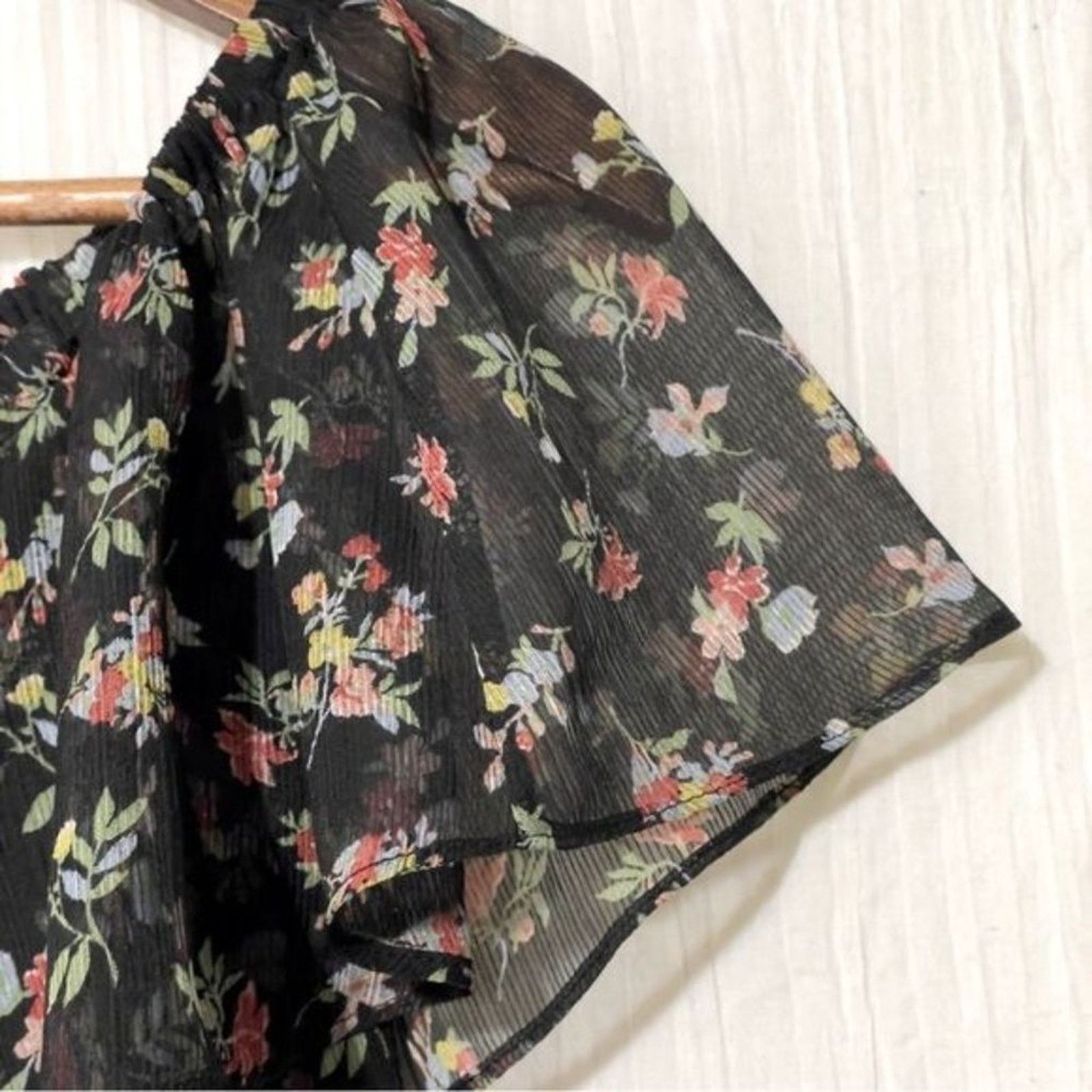 Bailey 44 Bailey 44 Womens Off Shoulder Black Floral Blouse XS Size XS / US 0-2 / IT 36-38 - 6 Thumbnail