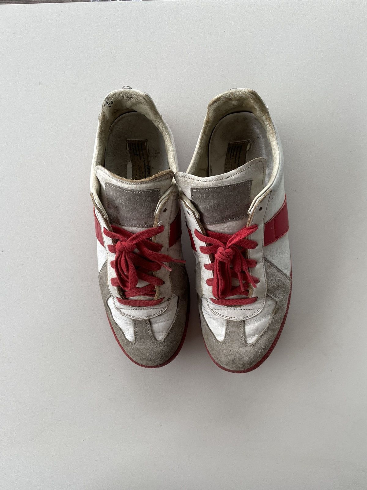Maison Margiela Gat Red white vintage