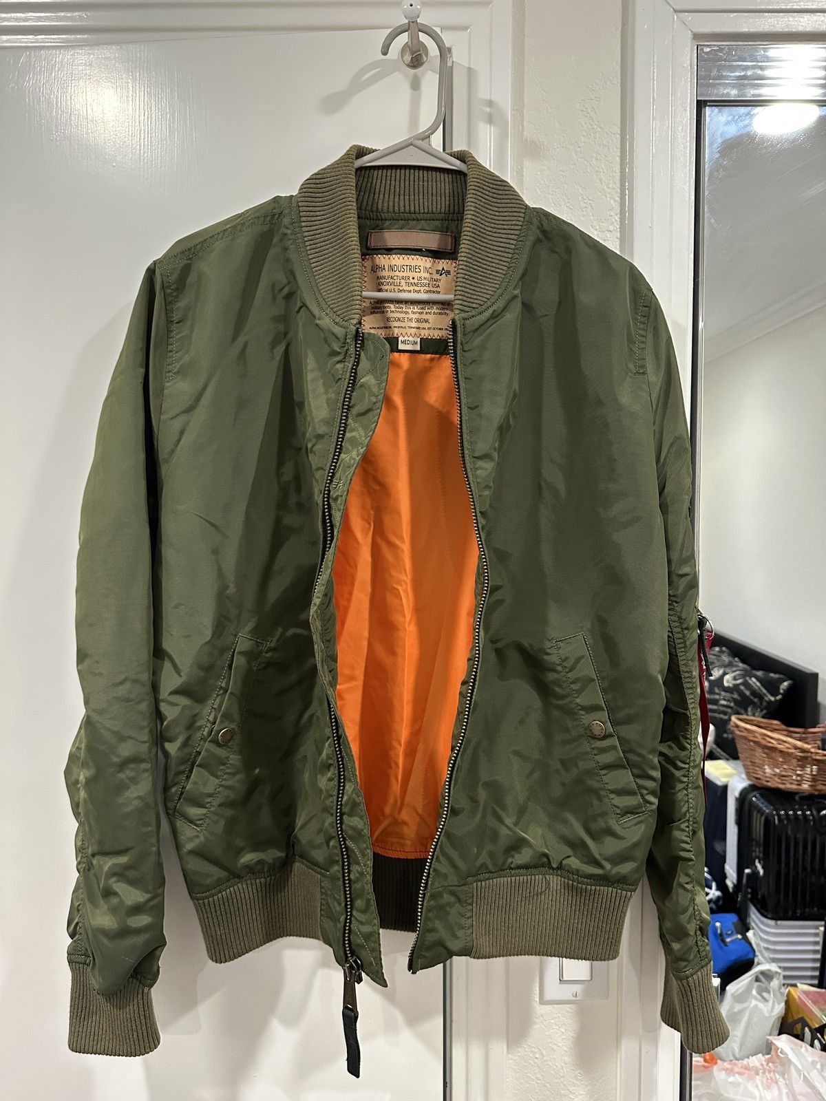 Alpha Industries Alpha Industries MA-1 Bomber Jacket Size US M / EU 48-50 / 2 - 1 Thumbnail