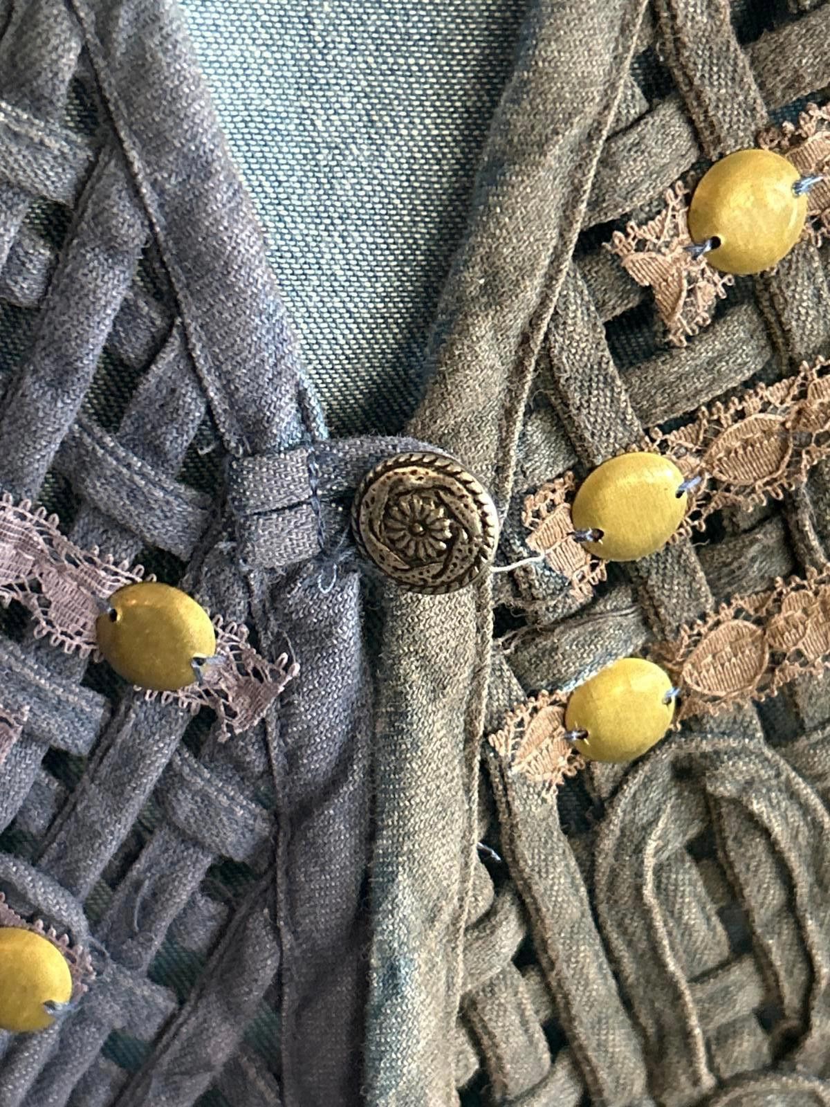 Designer Vintage Carols Corner Lattice Denim Vest Sz Small Blue Grey Size S / US 4 / IT 40 - 2 Thumbnail