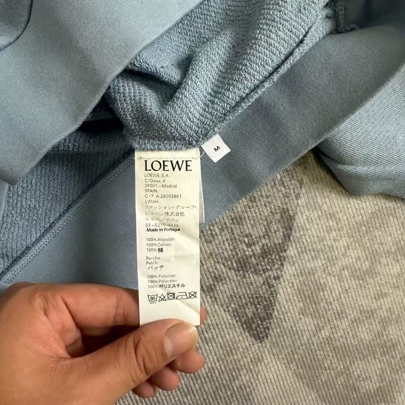 Loewe LOEWE Comic embroidered portrait logo hoodie Size M / US 6-8 / IT 42-44 - 4 Thumbnail