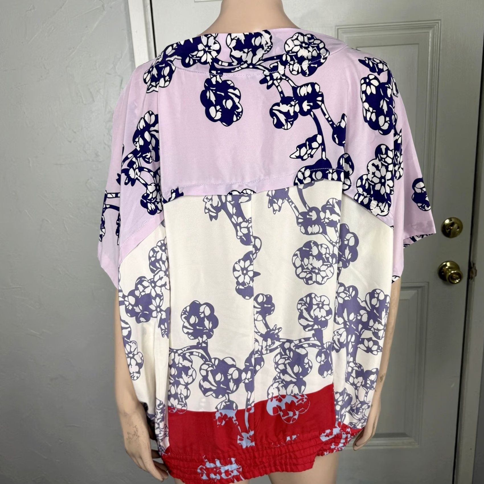 Diane von Furstenberg Diane von Furstenberg Shirt Womens M Purple Women Landie Floral Silk Bohemian Size M / US 6-8 / IT 42-44 - 3 Thumbnail
