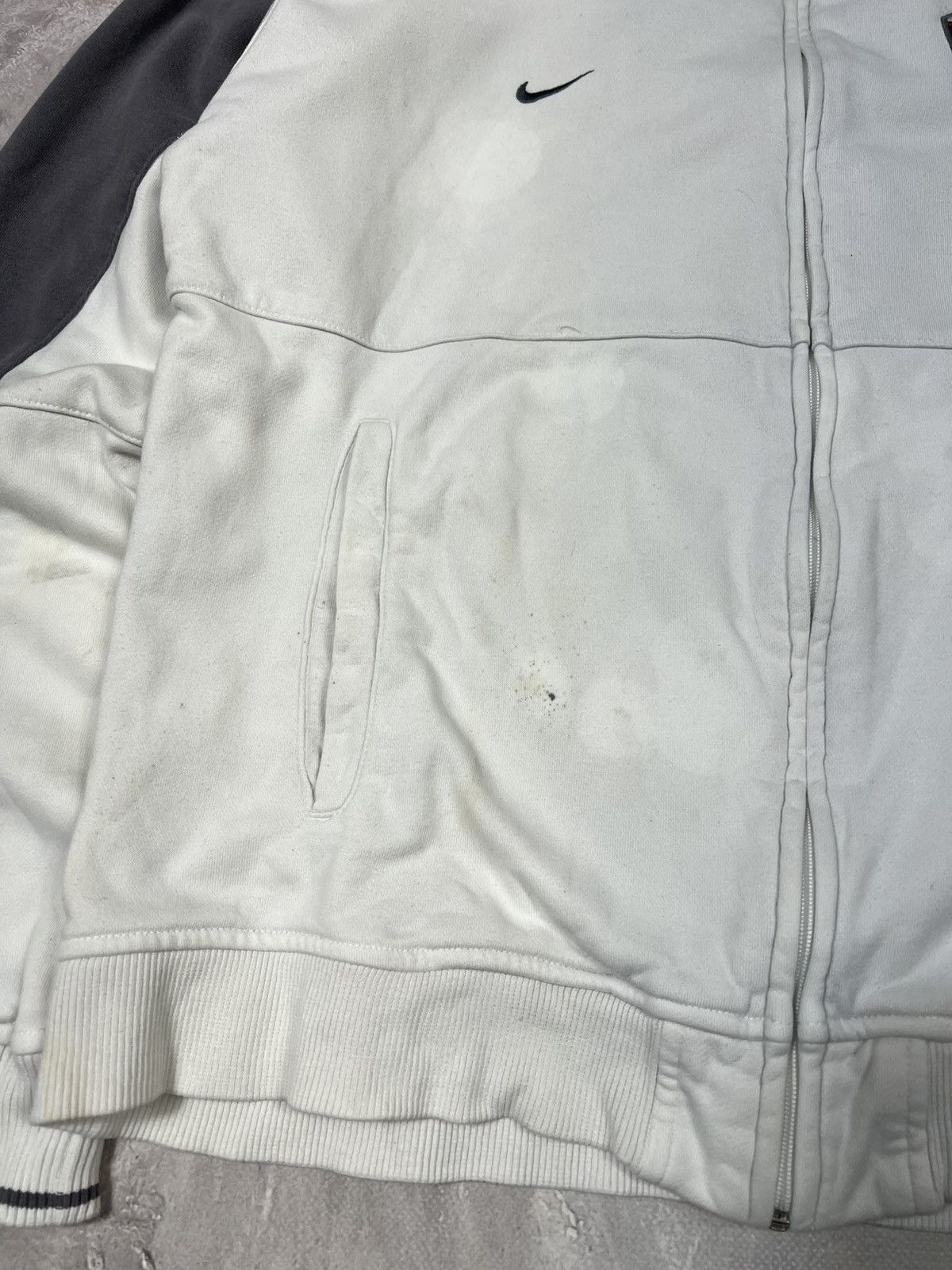 Other Vintage Nike C72 Distressed Y2k Zip Sweatshirt Size US XL / EU 56 / 4 - 6 Thumbnail