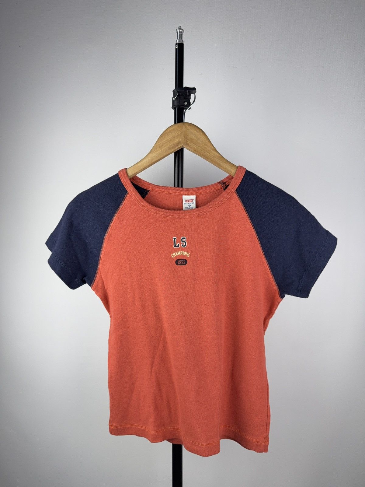 Levi's × Levi's Vintage Clothing Y2K Levi’s Raglan Baby Tee USA 90s LS Champions T Shirt Size L / US 10 / IT 46 - 1 Thumbnail