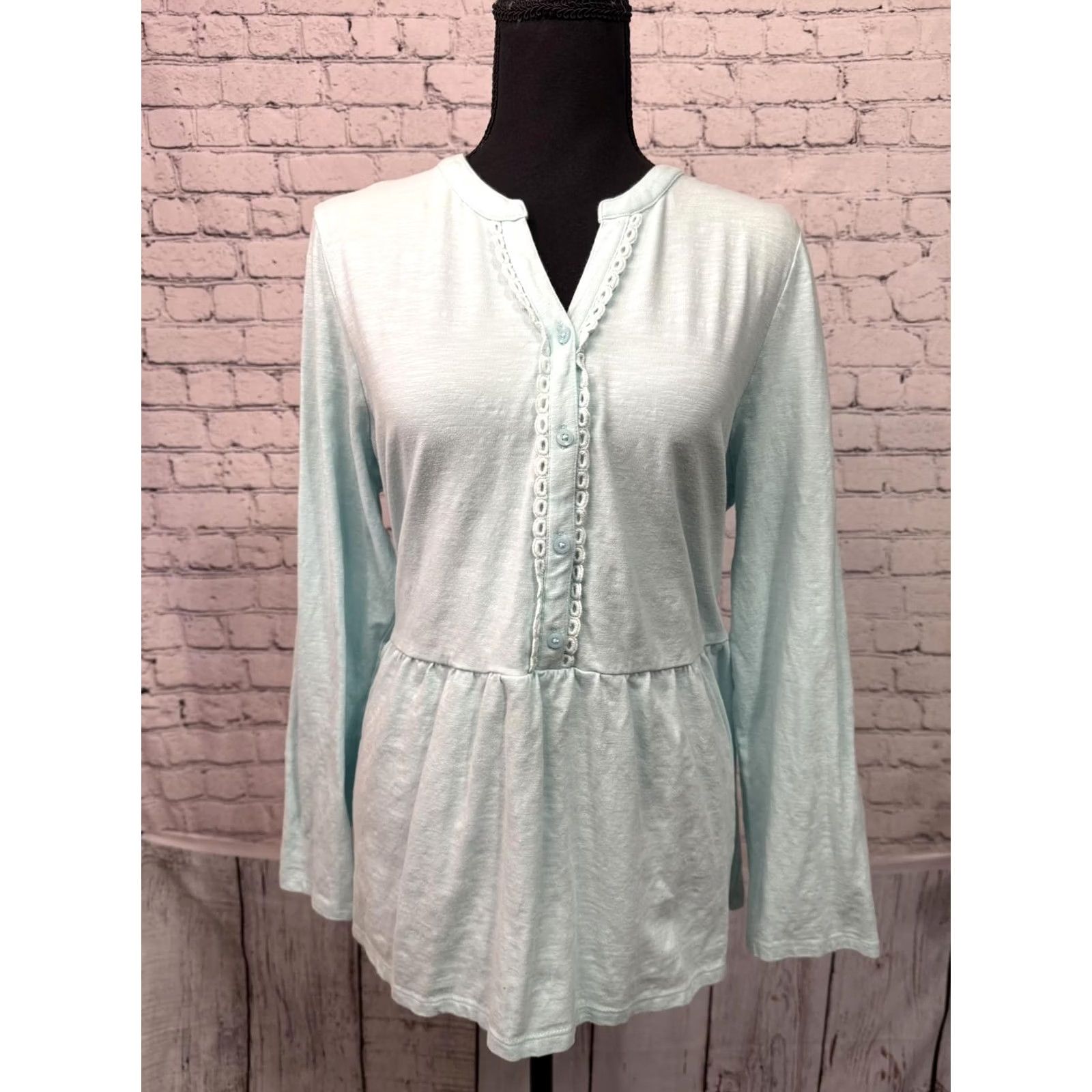 Vintage d&co Light Blue Long Sleeve Button-Up Top Women L Blouse 100% Cotton Solid Button Details Vintage No Size L / US 10 / IT 46 - 5 Thumbnail