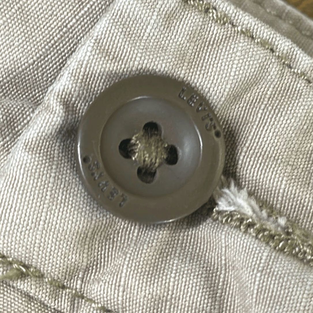 Levi's LEVI’S Cargo Utility Shorts 36 White Tab Khaki Mens Button Snap Pockets Ripstop Tan Blue Exterior Style Cargo Men 36 Shorts Size US 36 / EU 52 - 7 Thumbnail