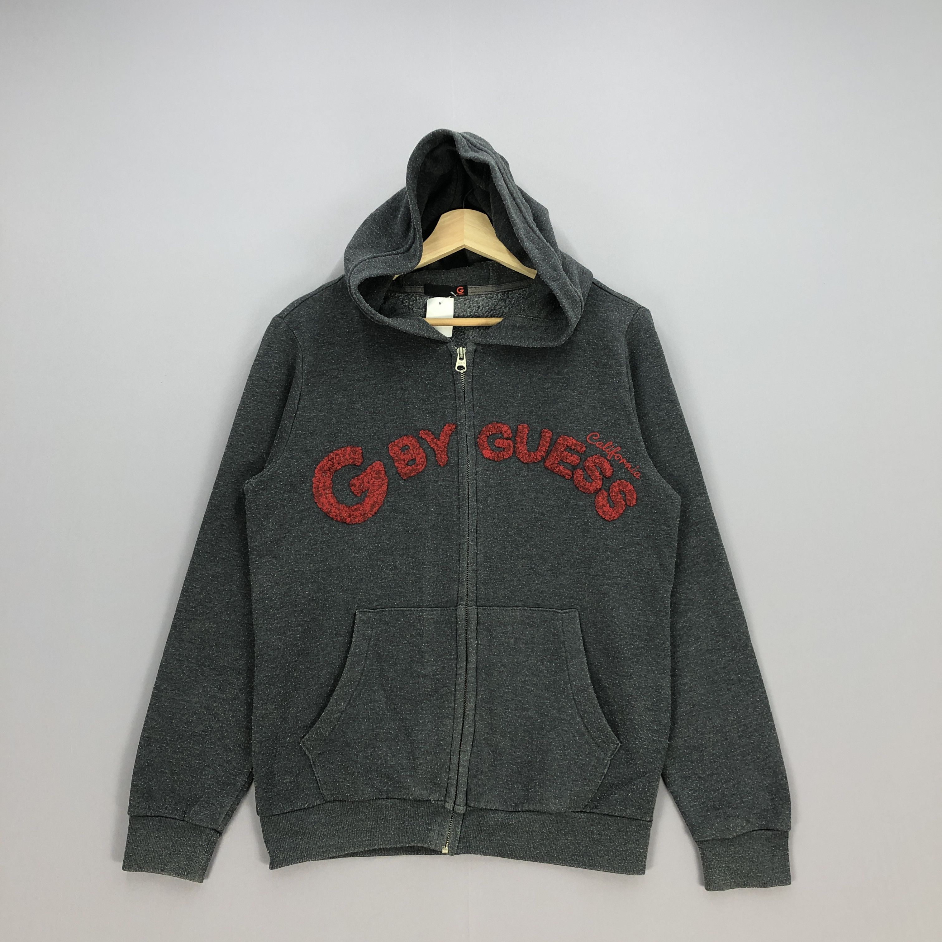 Guess Vintage Guess Sweater Hoodie Guess Sweater Hooded Size US M / EU 48-50 / 2 - 2 Thumbnail