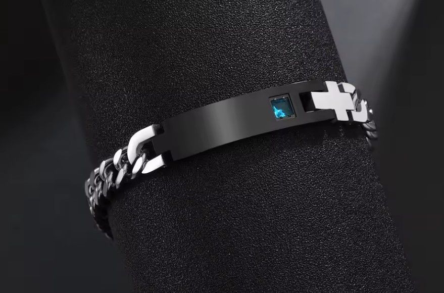 Jewelry Blue Crystal ID Tag Stainless Steel Bracelet Size ONE SIZE - 2 Thumbnail