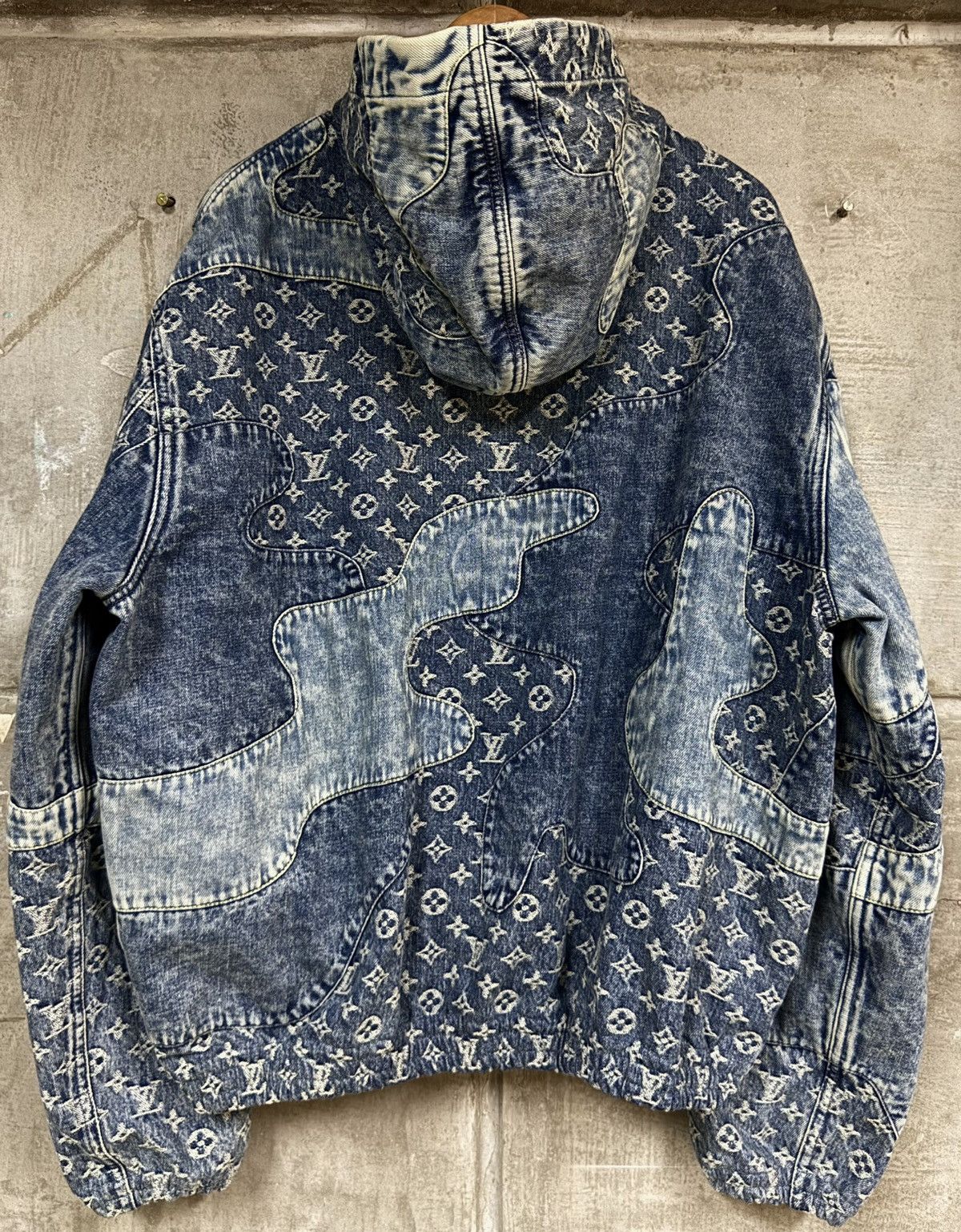 Louis Vuitton Louis Vuitton - Nigo / Virgil Abloh - SS22 - Denim Jacket Size US XL / EU 56 / 4 - 23 Thumbnail
