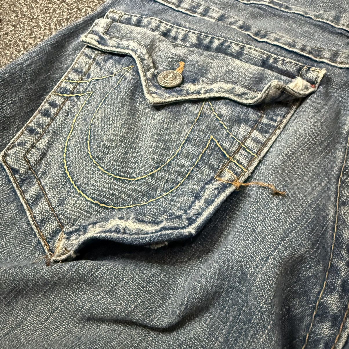 True Religion 🔥🇺🇸 Baggy Flared Distressed Jeans Hysteric Glamour Style Y2k Size US 34 / EU 50 - 8 Thumbnail