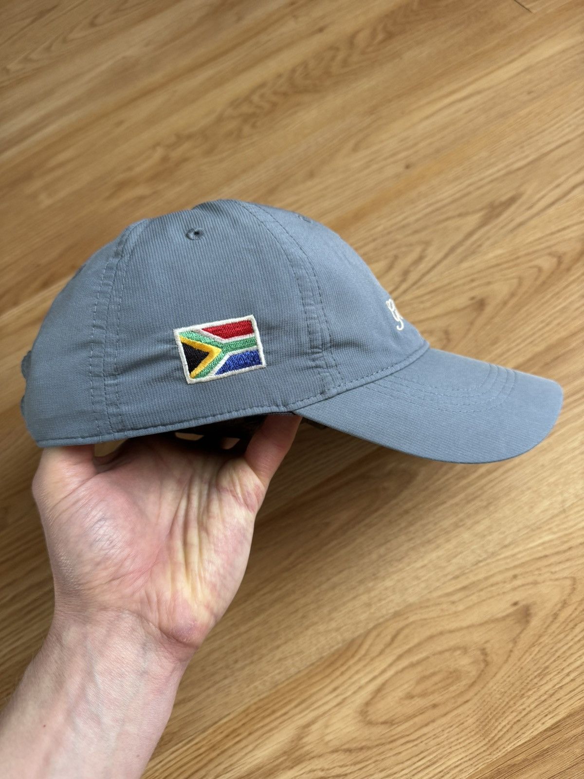 Nike Vintage Nike Golf Glendower Golf Club South Africa Cap Hat Size ONE SIZE - 5 Thumbnail