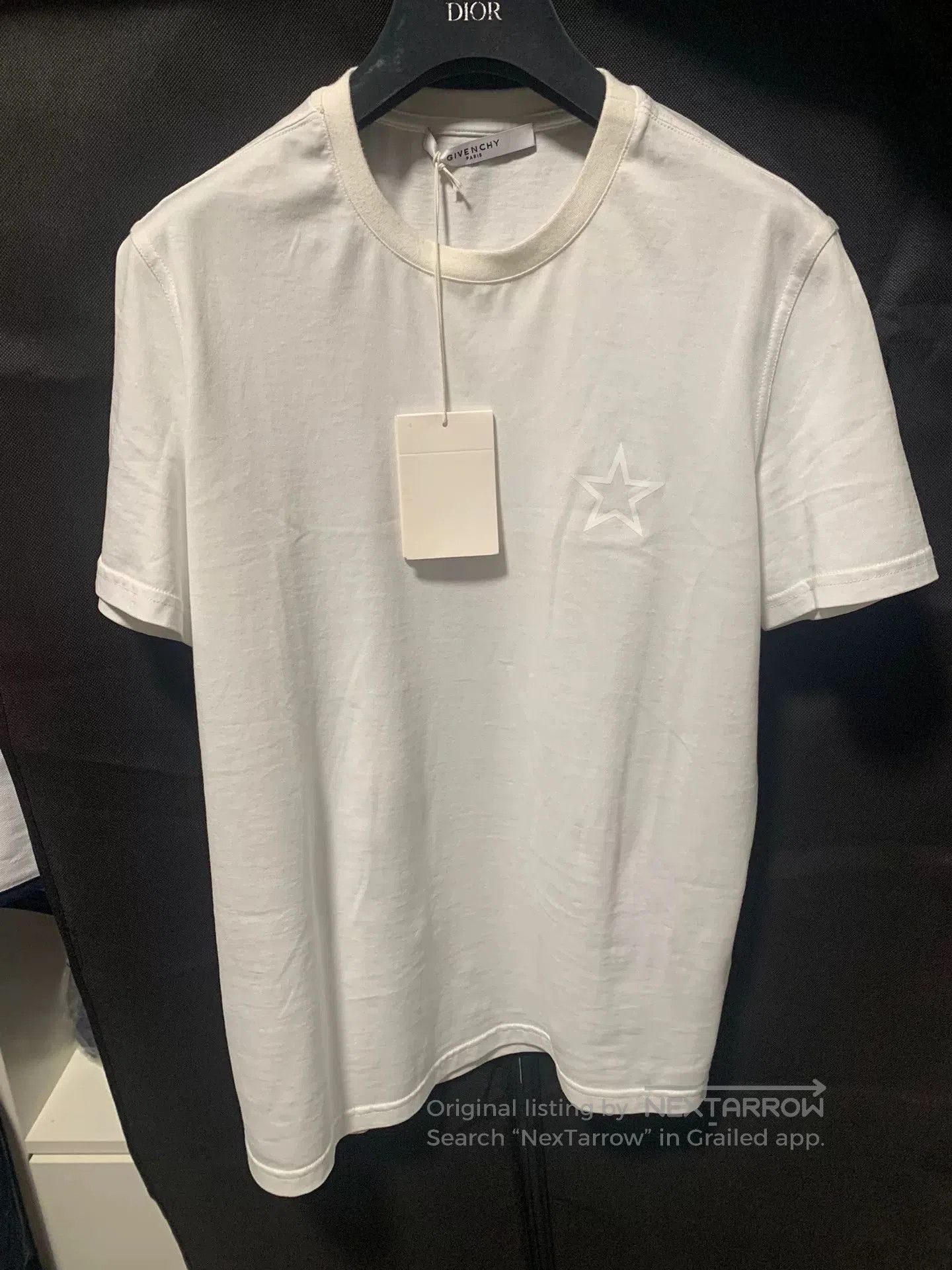 Givenchy Givenchy Star White T-Shirt Size S. Size US S / EU 44-46 / 1 - 1 Thumbnail