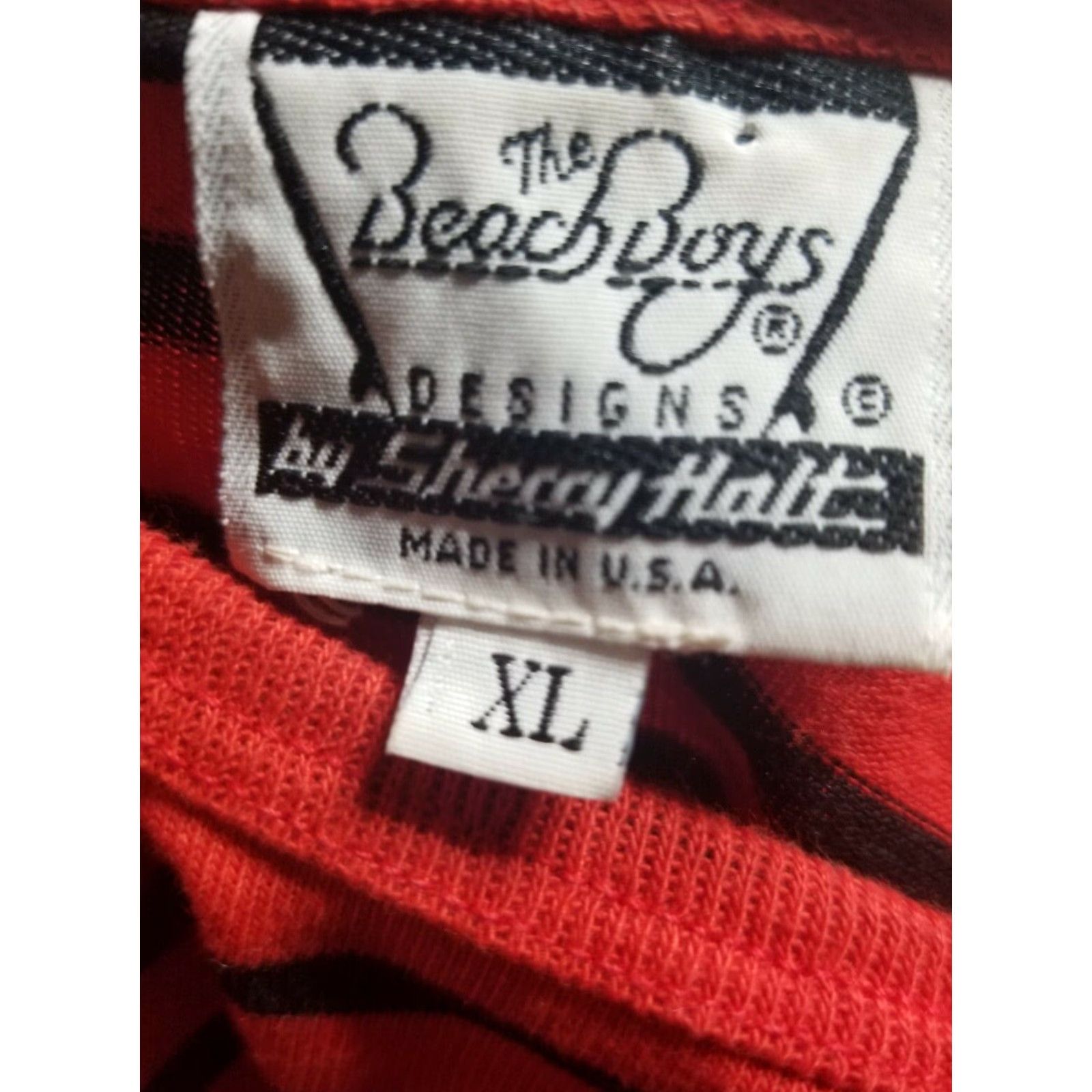 Vintage VINTAGE Beach Boys Graphic T-Shirt XL Red 1980s Rayon Sherry Holt Mens Size US XL / EU 56 / 4 - 4 Thumbnail