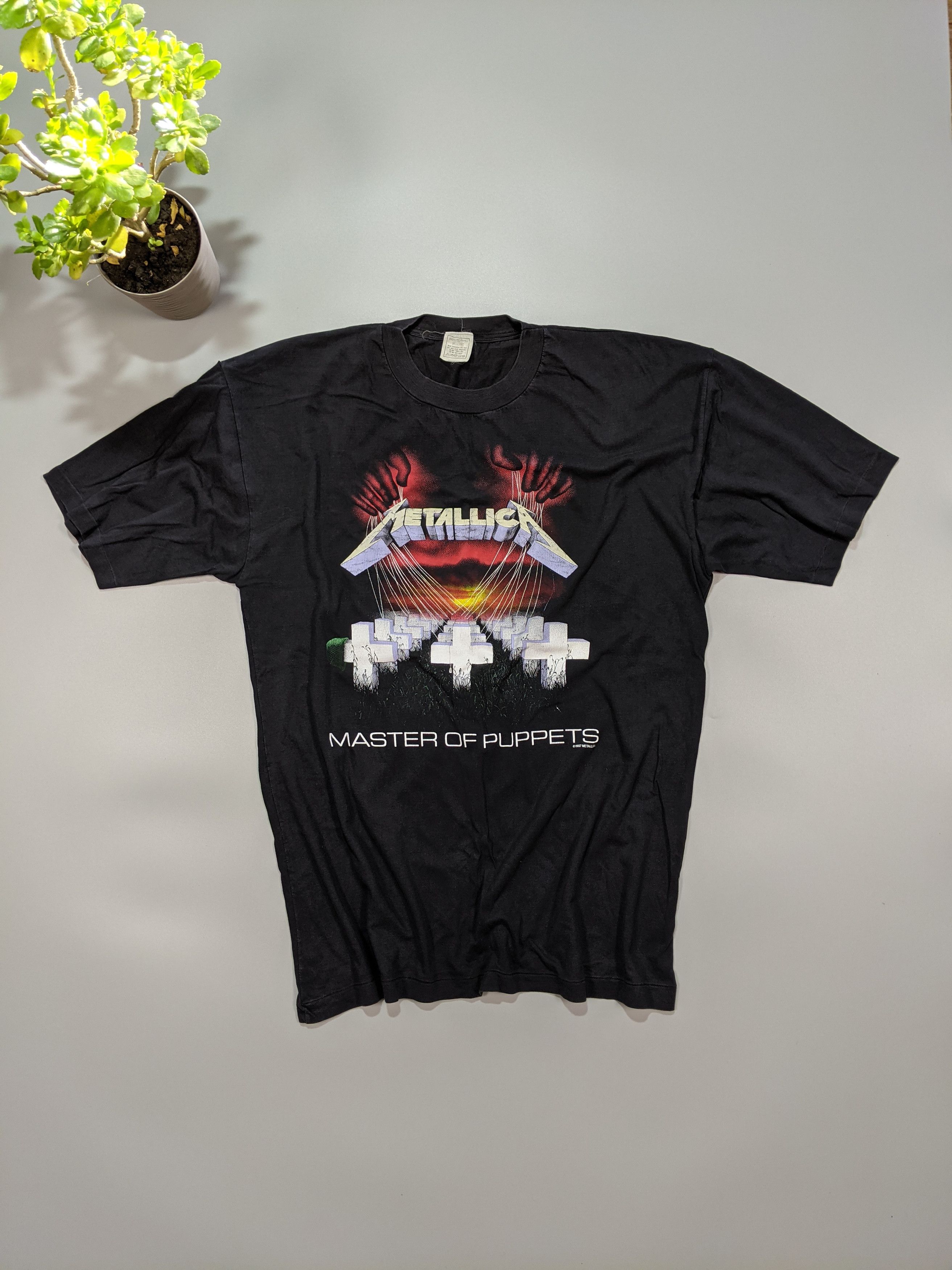 Vintage 1987 Metallica Master of Puppets T-Shirt Size XL