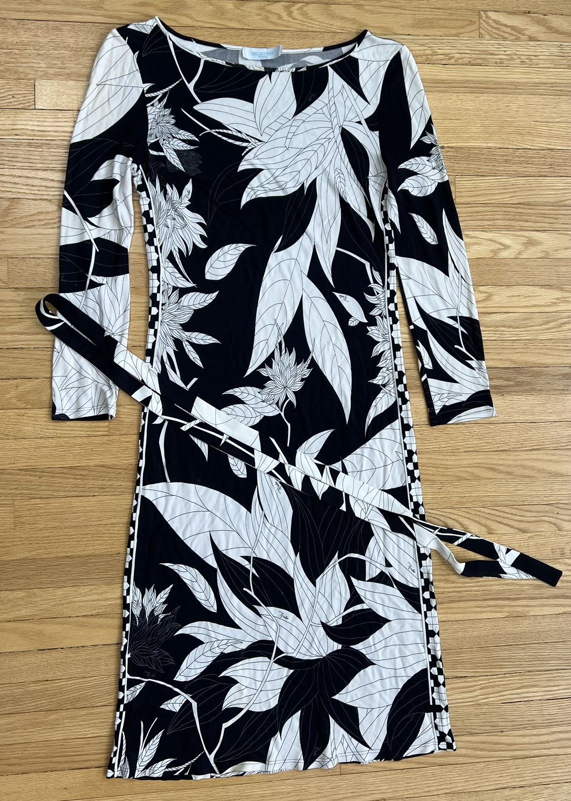 Emilio Pucci EMILIO PUCCI - stretchy dress Size XS / US 0-2 / IT 36-38 - 2 Thumbnail