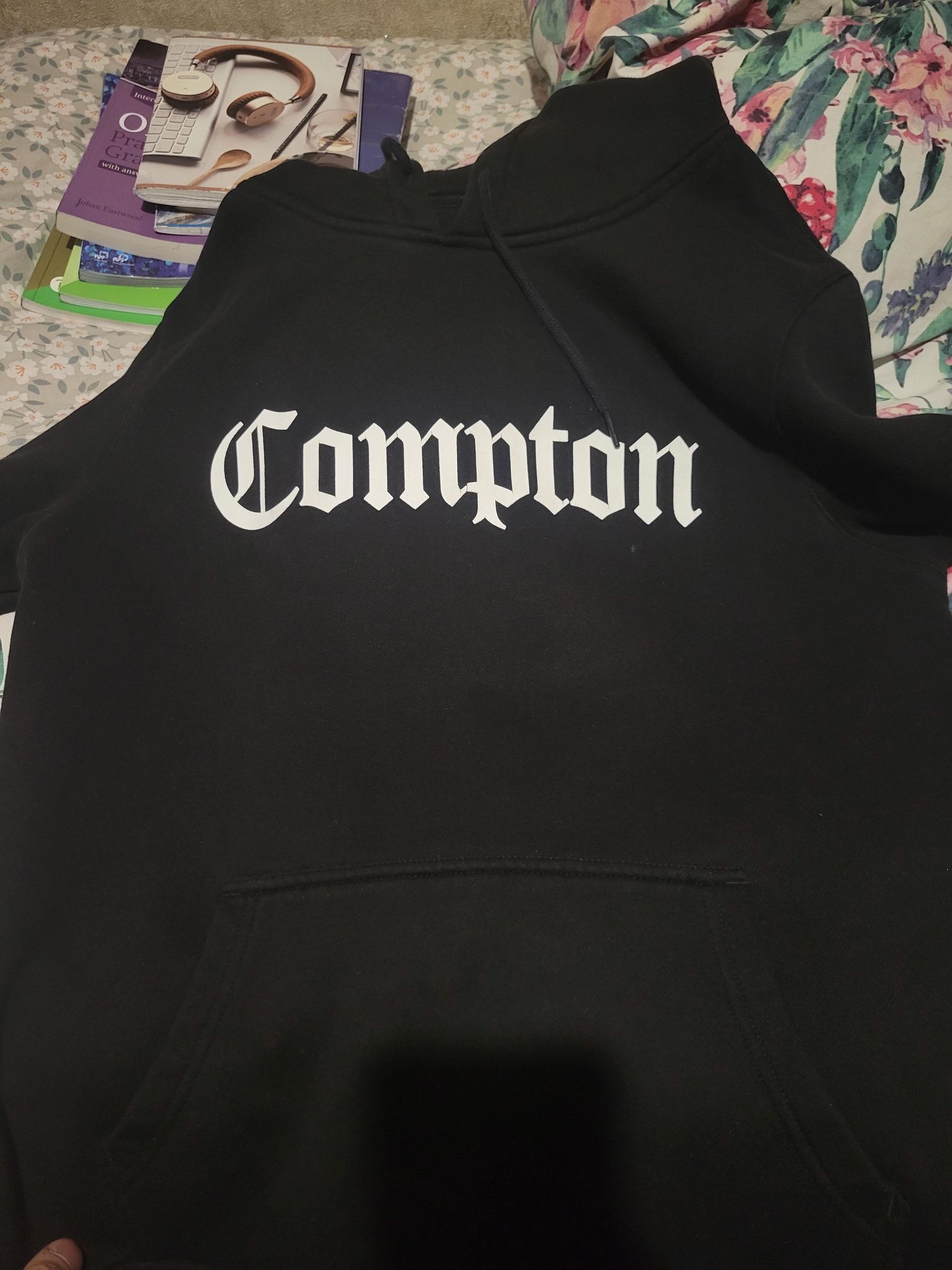 Mister Tee X ARTISTS COMPTON hoodie