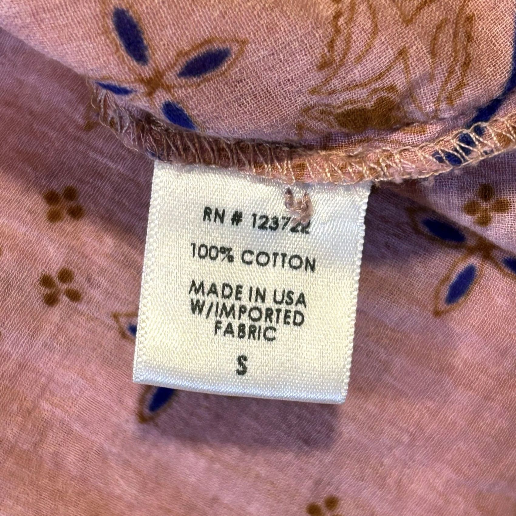 Xirena Xirena Blouse V-Neck Long Sleeve Button Cotton Pink Geometric Women's Small Relaxed Casual Shirt Size S / US 4 / IT 40 - 6 Thumbnail