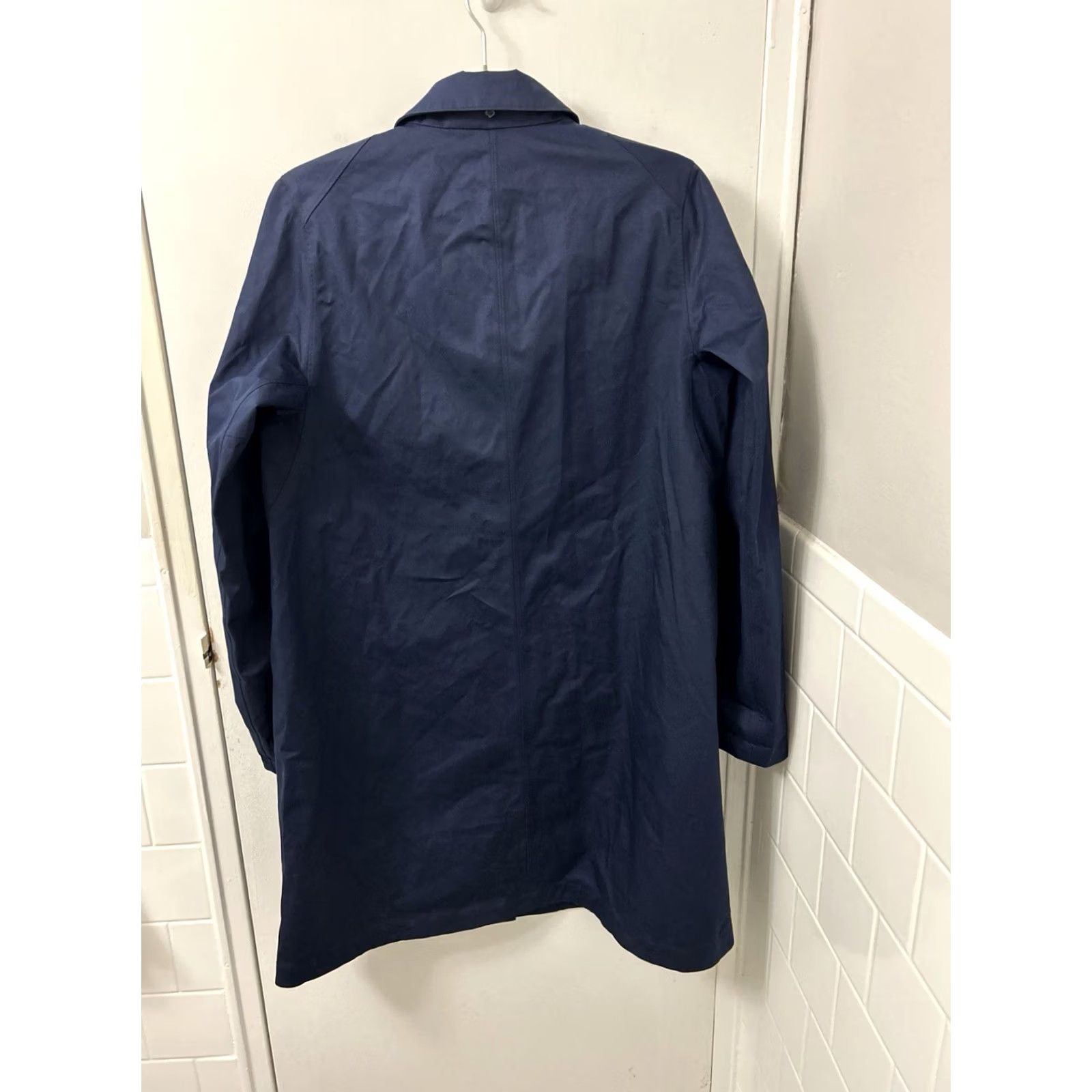 Uniqlo Uniqlo Trench Coat Womens Small Navy Blue Button Front Jacket L/S Polyester Blend Cotton Size S / US 4 / IT 40 - 5 Thumbnail