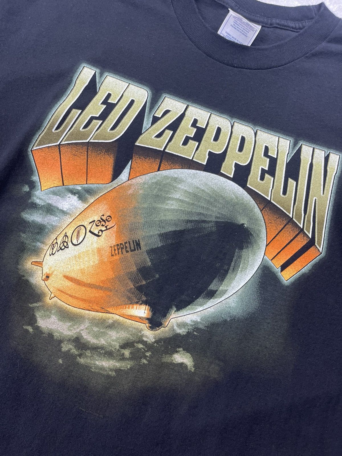 Led Zeppelin Vintage Led Zeppelin Black Graphic Band T-Shirt Size XL 00s Size US XL / EU 56 / 4 - 3 Thumbnail