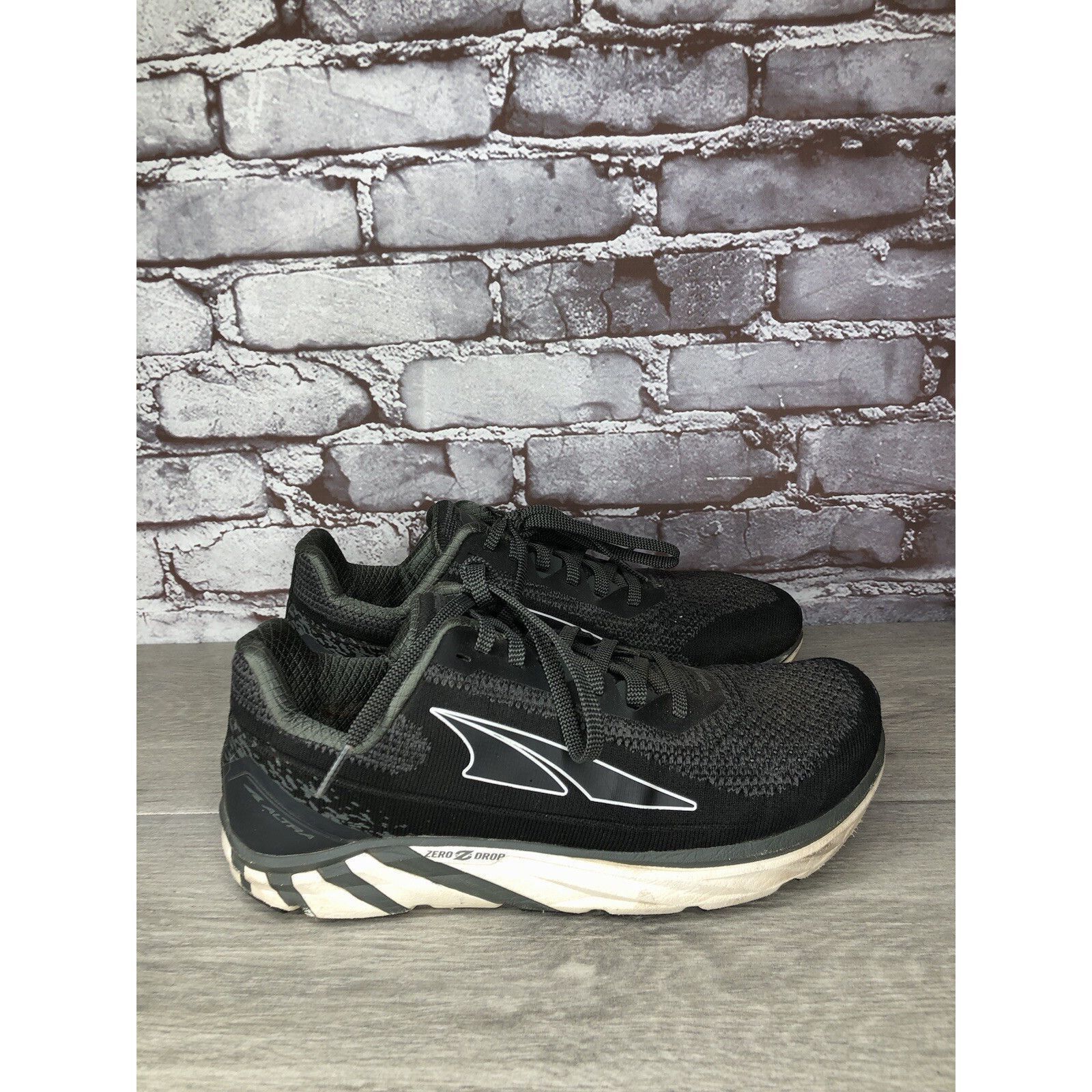 Altra Altra Torin 4 Black Fabric Athletic Gym Running Sneakers Men Size US 8.5 / EU 41-42 - 19 Thumbnail