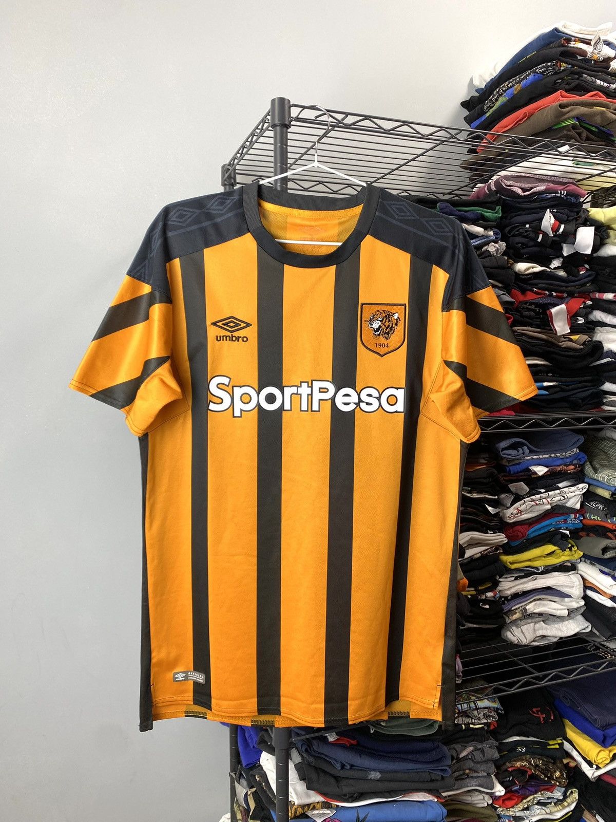 Umbro Umbro Hull City Soccer Jersey T Shirt Hype Size US M / EU 48-50 / 2 - 1 Thumbnail