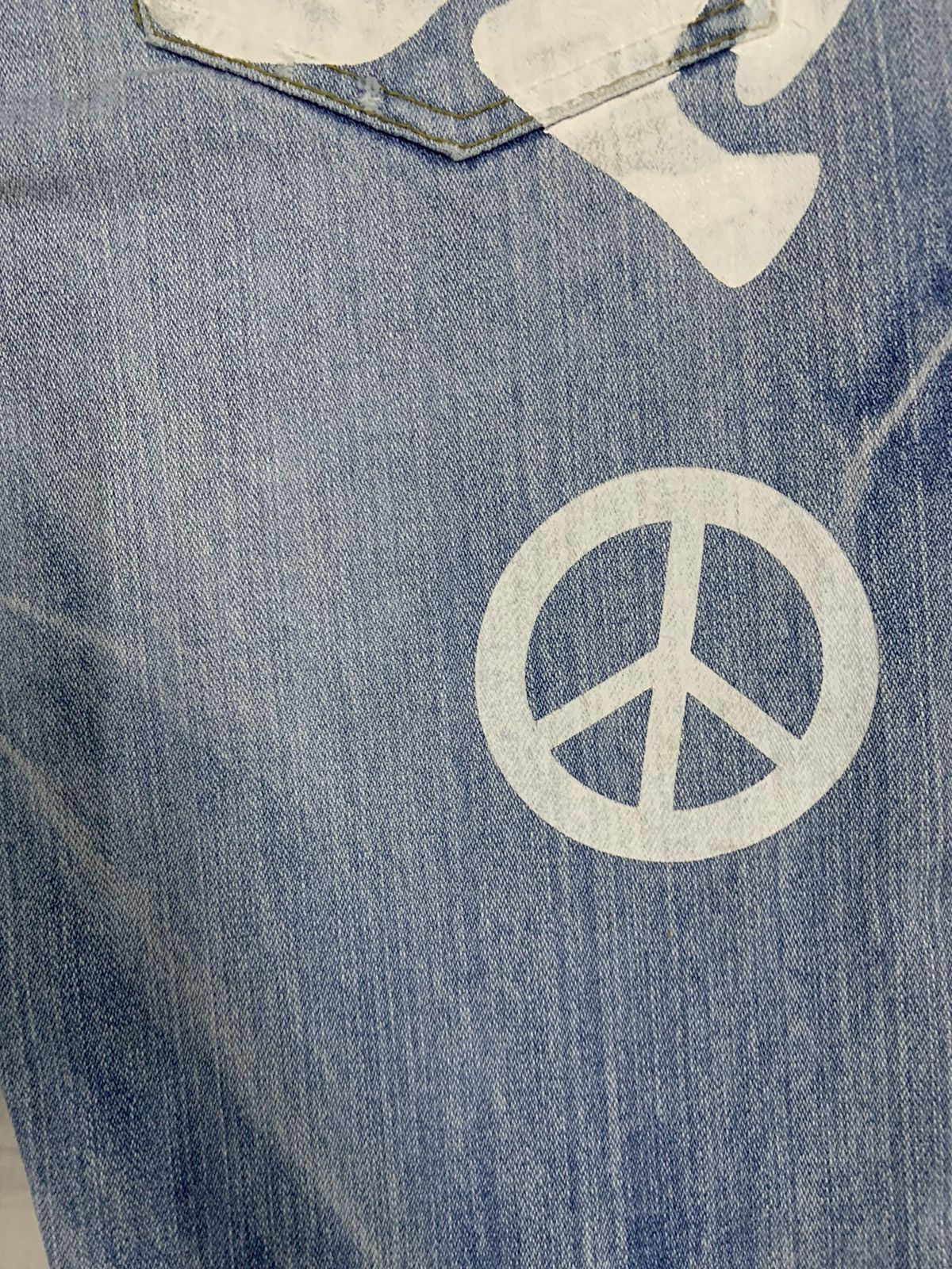 Hysteric Glamour Vintage Japanese Brand 420 Peace Spell Out Distressed Jeans Size US 31 - 16 Thumbnail