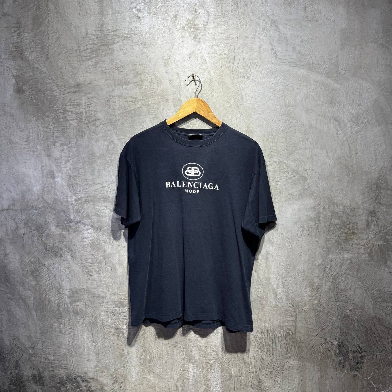 Balenciaga Balenciaga BB Mode T-Shirt | Grailed