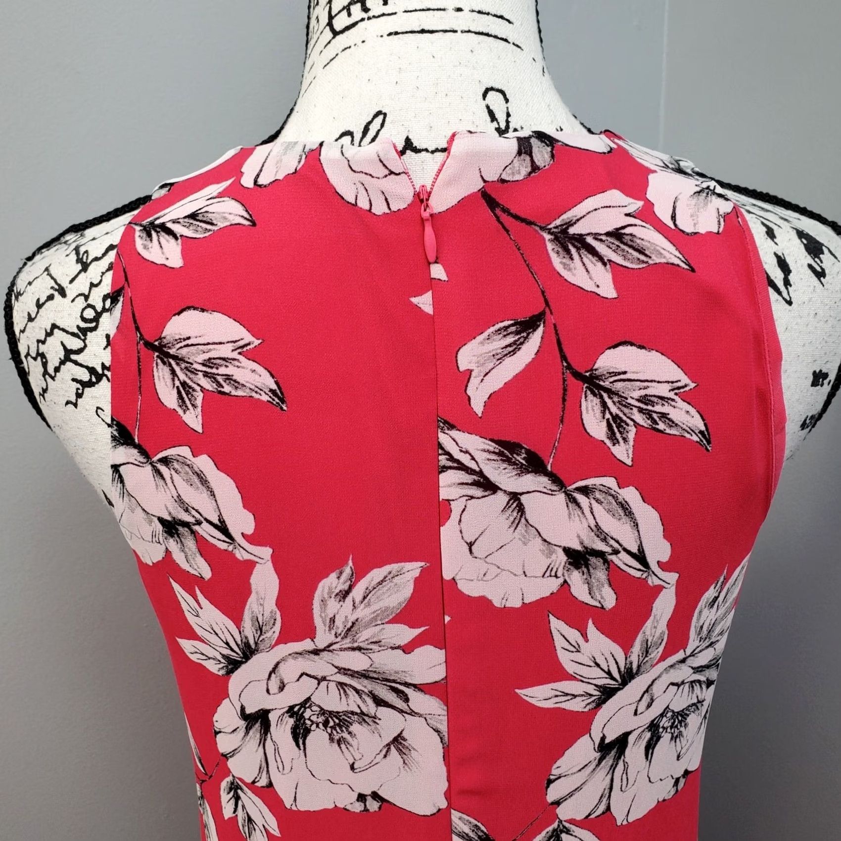 Alfani Alfani Women's Petite 2P Multi Floral Sheath Dress Sleeveless Lined Zip Back Knee Length High Low 100% Polyester Size XS / US 0-2 / IT 36-38 - 6 Thumbnail