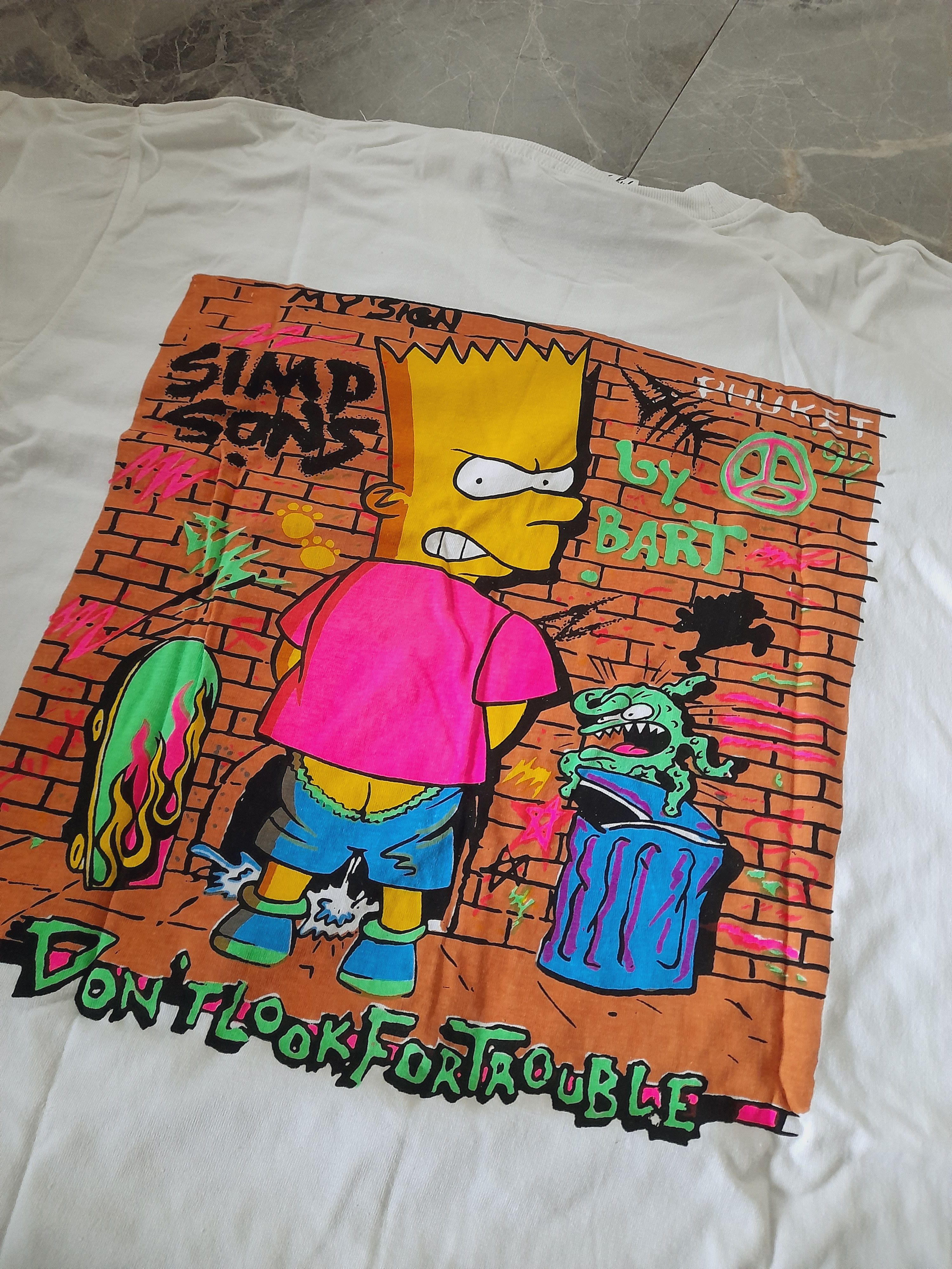 Cartoon Network Shirt bart simpsons 💥great item💥 Size US M / EU 48-50 / 2 - 5 Thumbnail