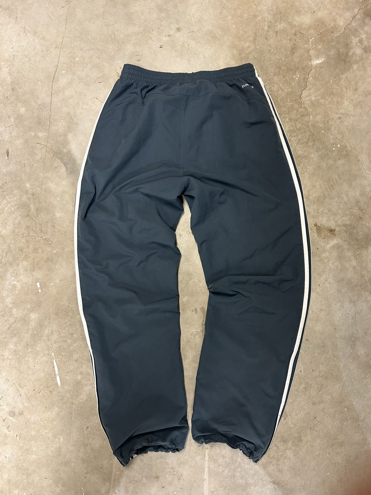 Adidas × Vintage Adidas Vintage 2000s Parachute Track Pants Baggy Y2K Size US 32 / EU 48 - 2 Thumbnail