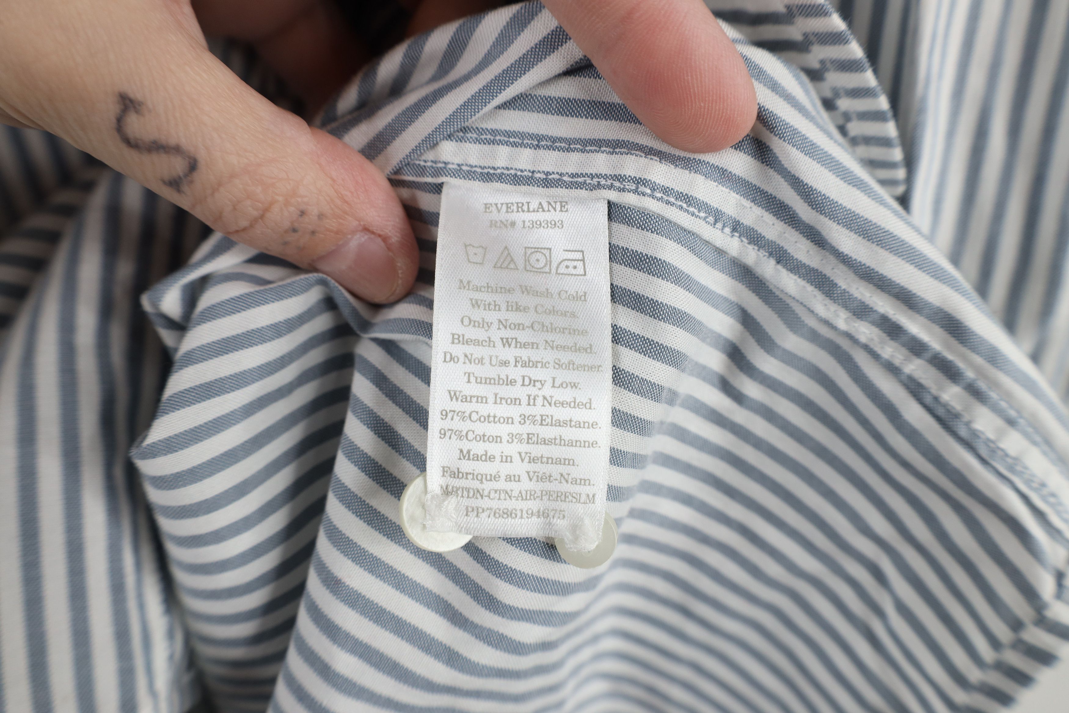 Everlane × Vintage Everlane Long Sleeve Oxford Collared Button Down Shirt Size US S / EU 44-46 / 1 - 10 Thumbnail