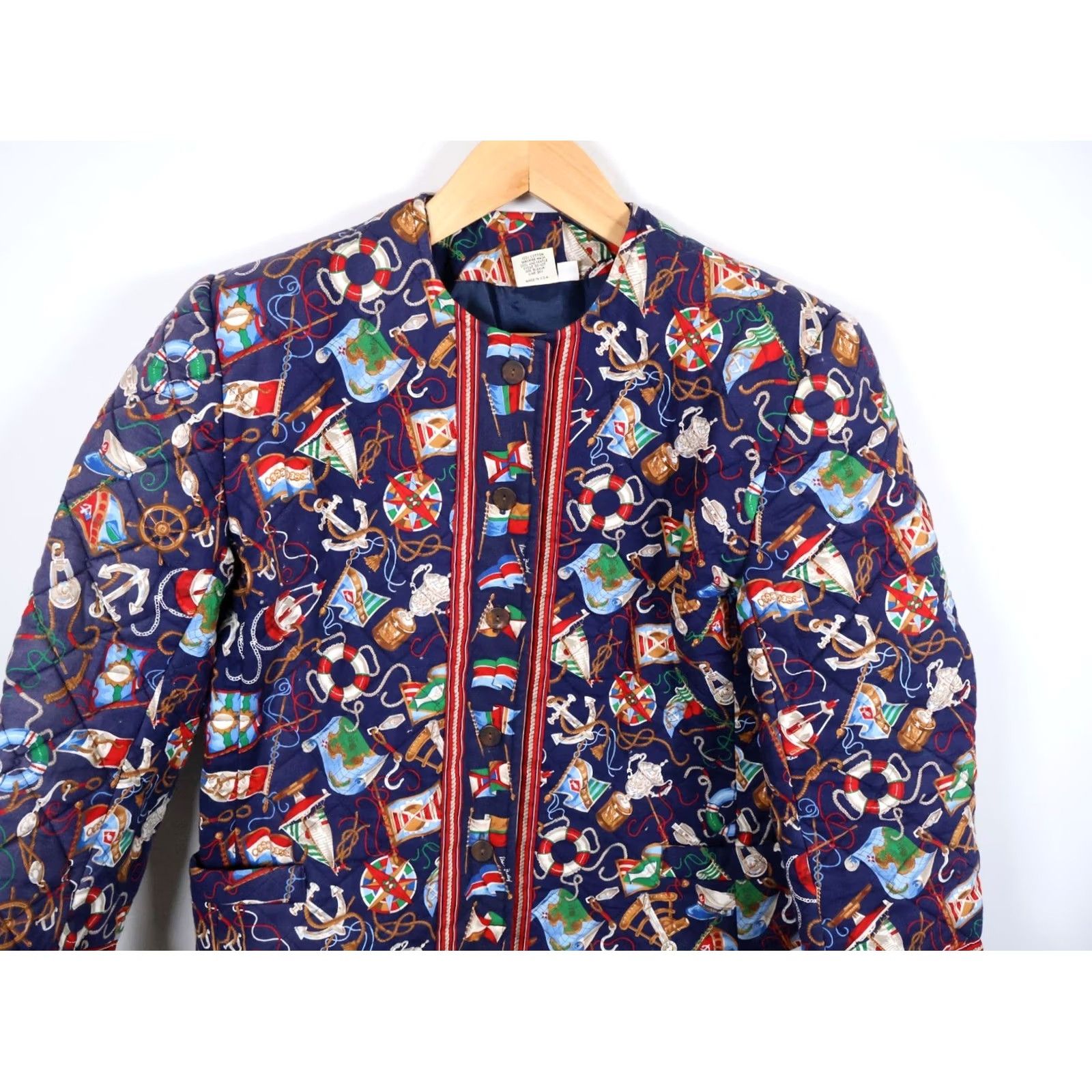 Vera Bradley Vera Bradley Nautical Quilted Jacket Womens Large Padded Blue Casual Apparel Size L / US 10 / IT 46 - 4 Thumbnail