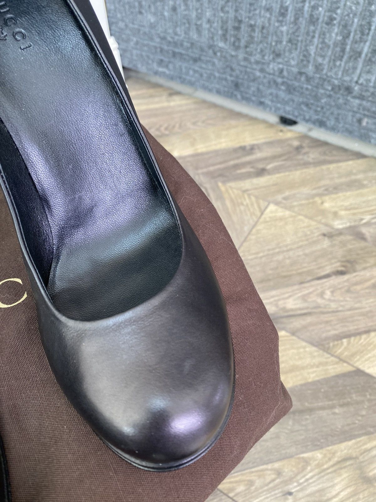 Gucci Vintage Gucci Saddle Soft Leather Round Toe Pumps Size US 10 / IT 40 - 8 Thumbnail