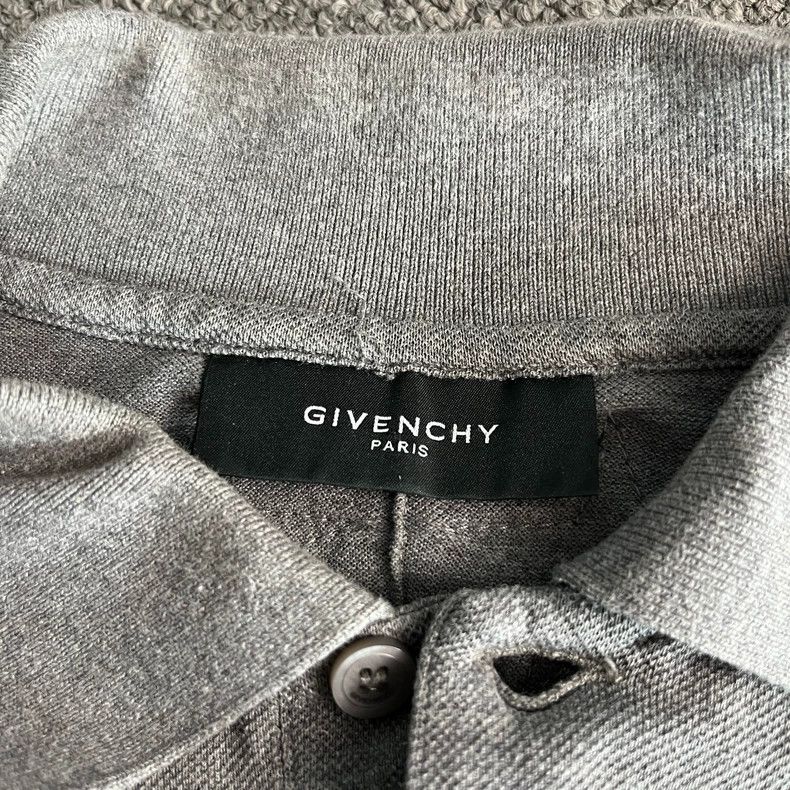 Givenchy Givenchy Grey star T-shirt Size US M / EU 48-50 / 2 - 3 Thumbnail