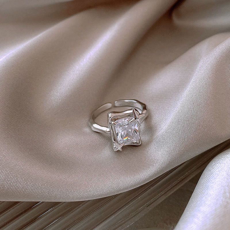 Jewelry Creative Sparkling Star Ring Size ONE SIZE - 2 Thumbnail