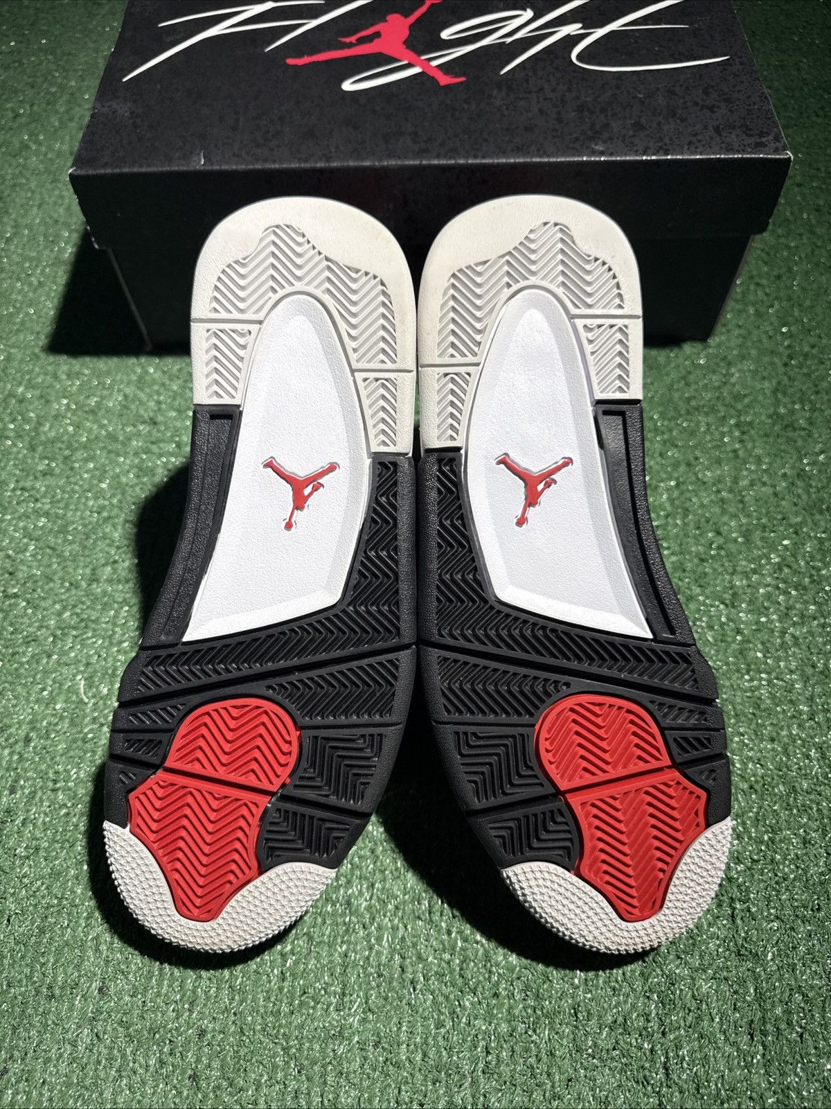 Jordan Brand Size 8.5 - Jordan 4 Retro Mid Red Cement Size US 8.5 / EU 41-42 - 5 Thumbnail