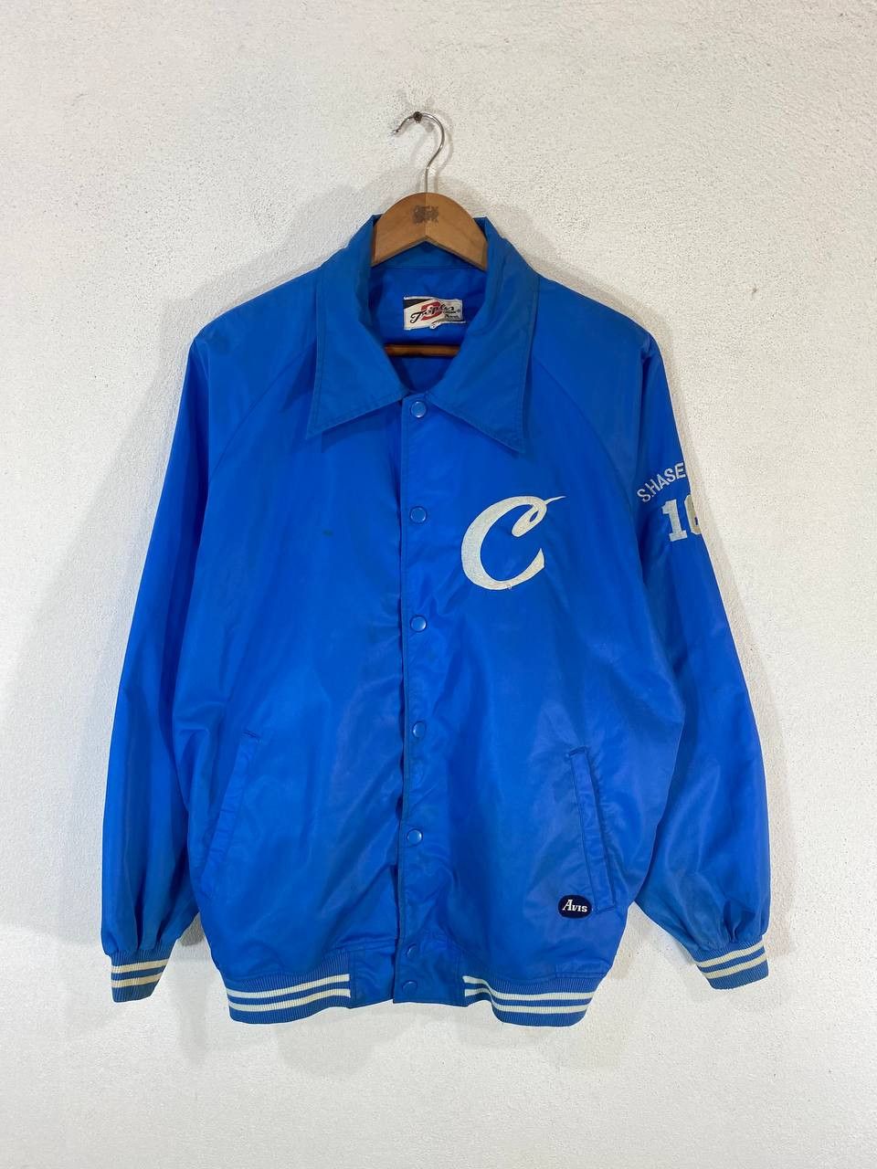 Japanese Brand vintage triple crown nylon varsity jacket very nice design Size US L / EU 52-54 / 3 - 1 Thumbnail