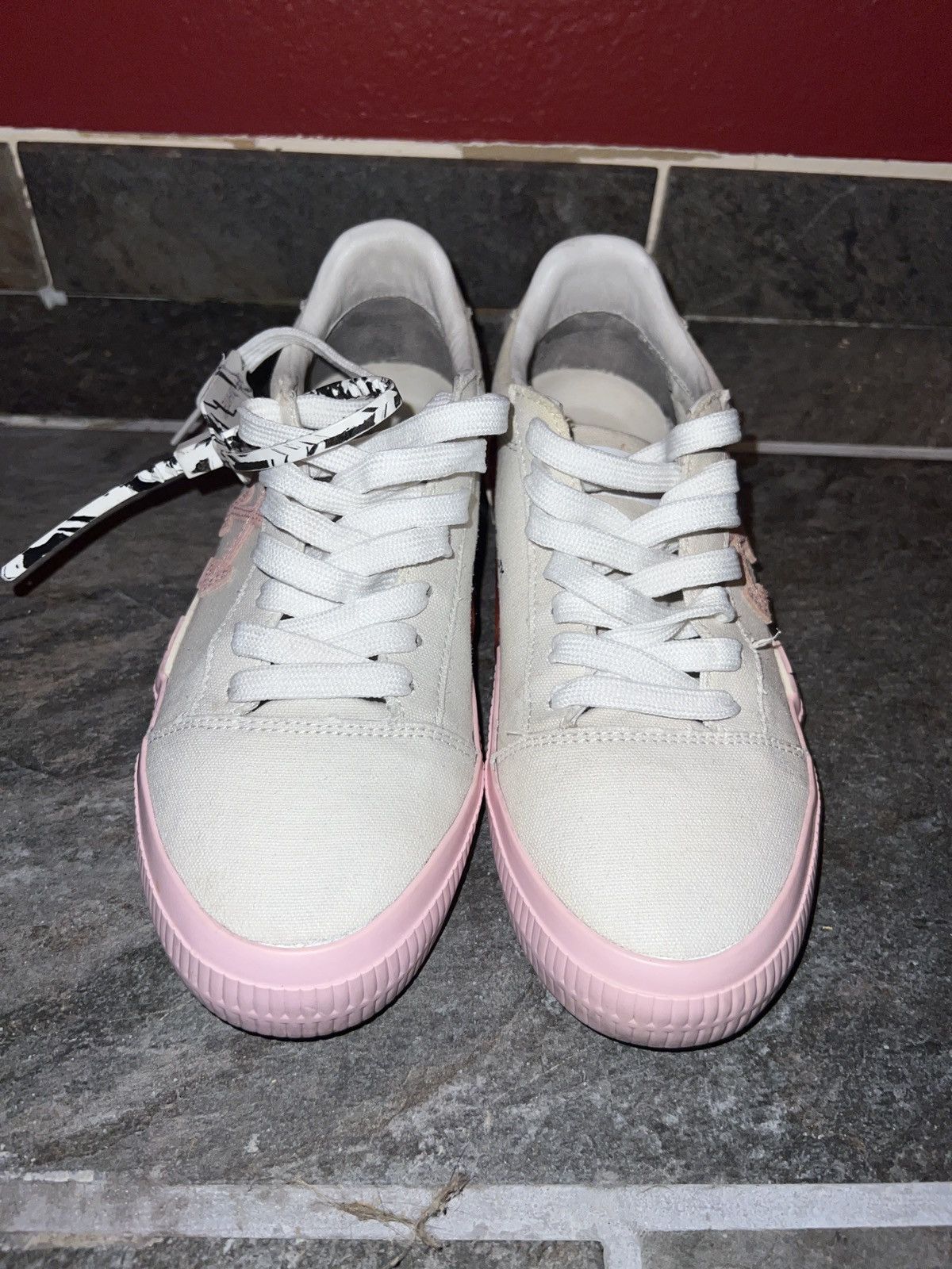 Off-White Low Vulcanized Canvas White - Pink SZ:40 Size US 8.5 / IT 38.5 - 3 Thumbnail