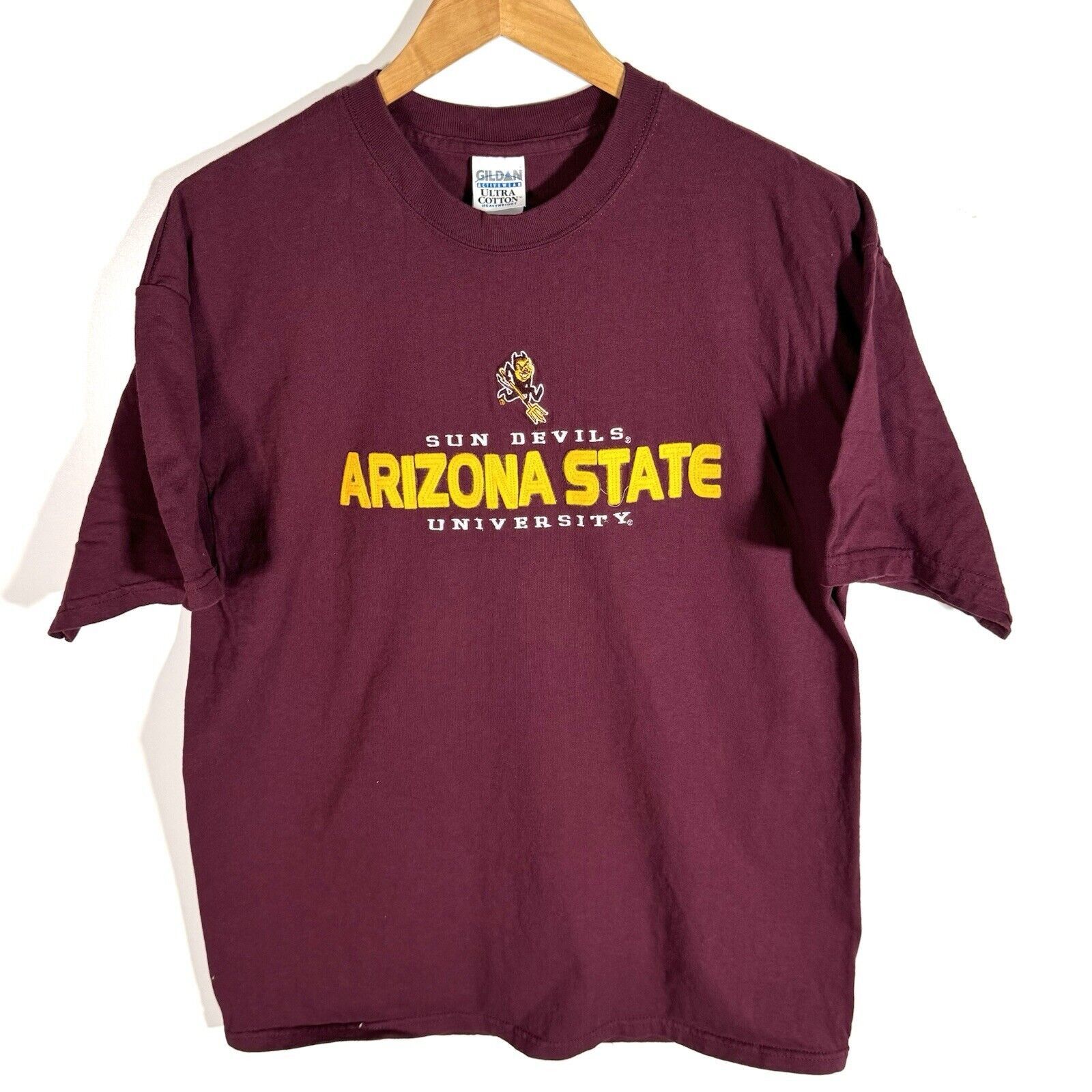 Other 2000’s Gildan NCAA Arizona Sun Devils Graphic T-shirt L Size US L / EU 52-54 / 3 - 1 Thumbnail